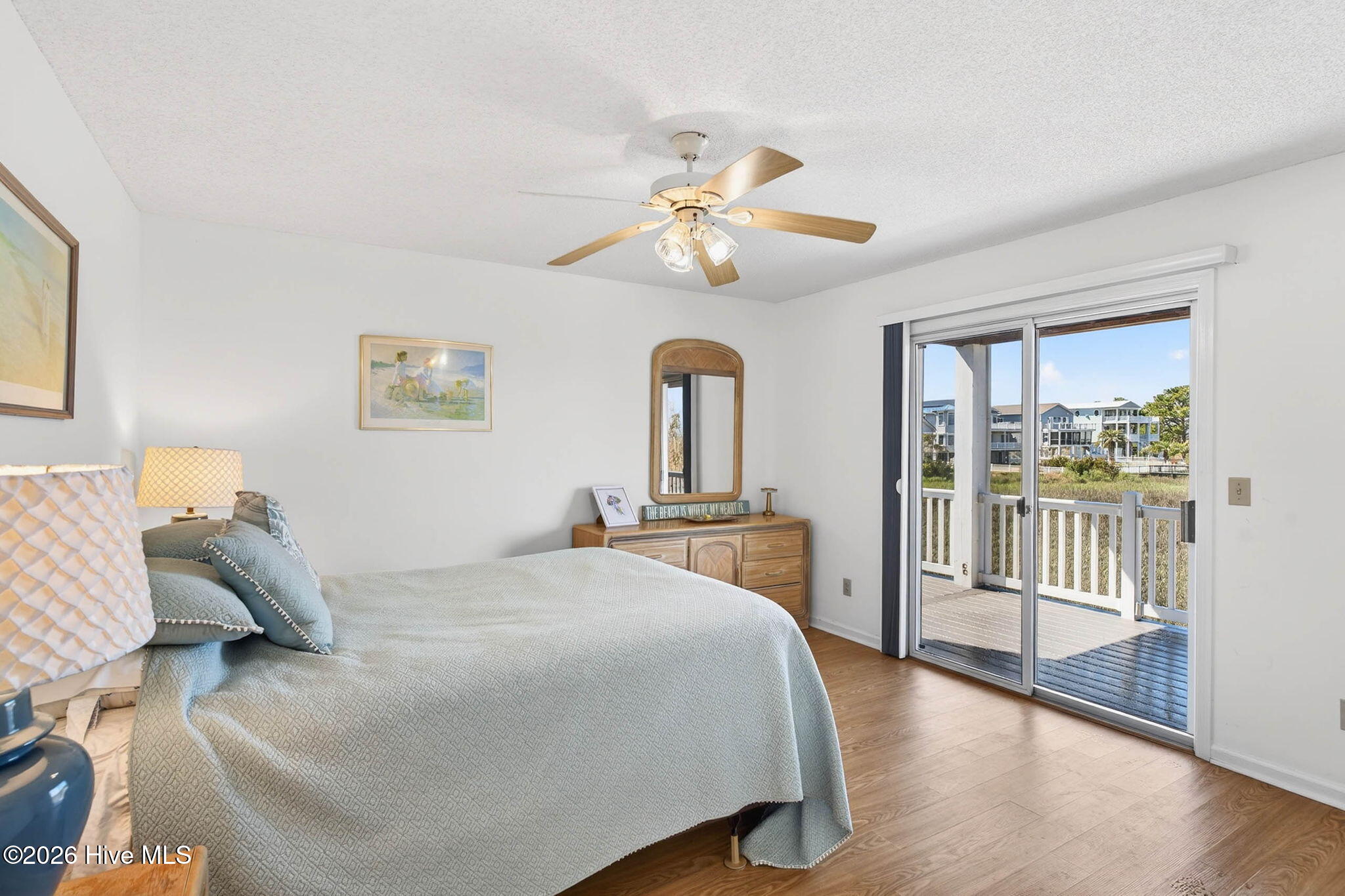 1206 N Shore Drive W Property Photo 23