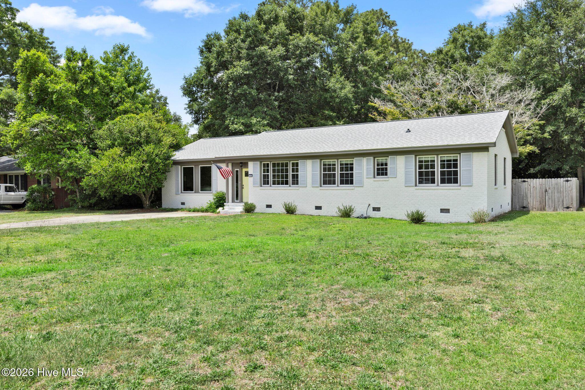 110 Jeb Stuart Drive Property Photo 3