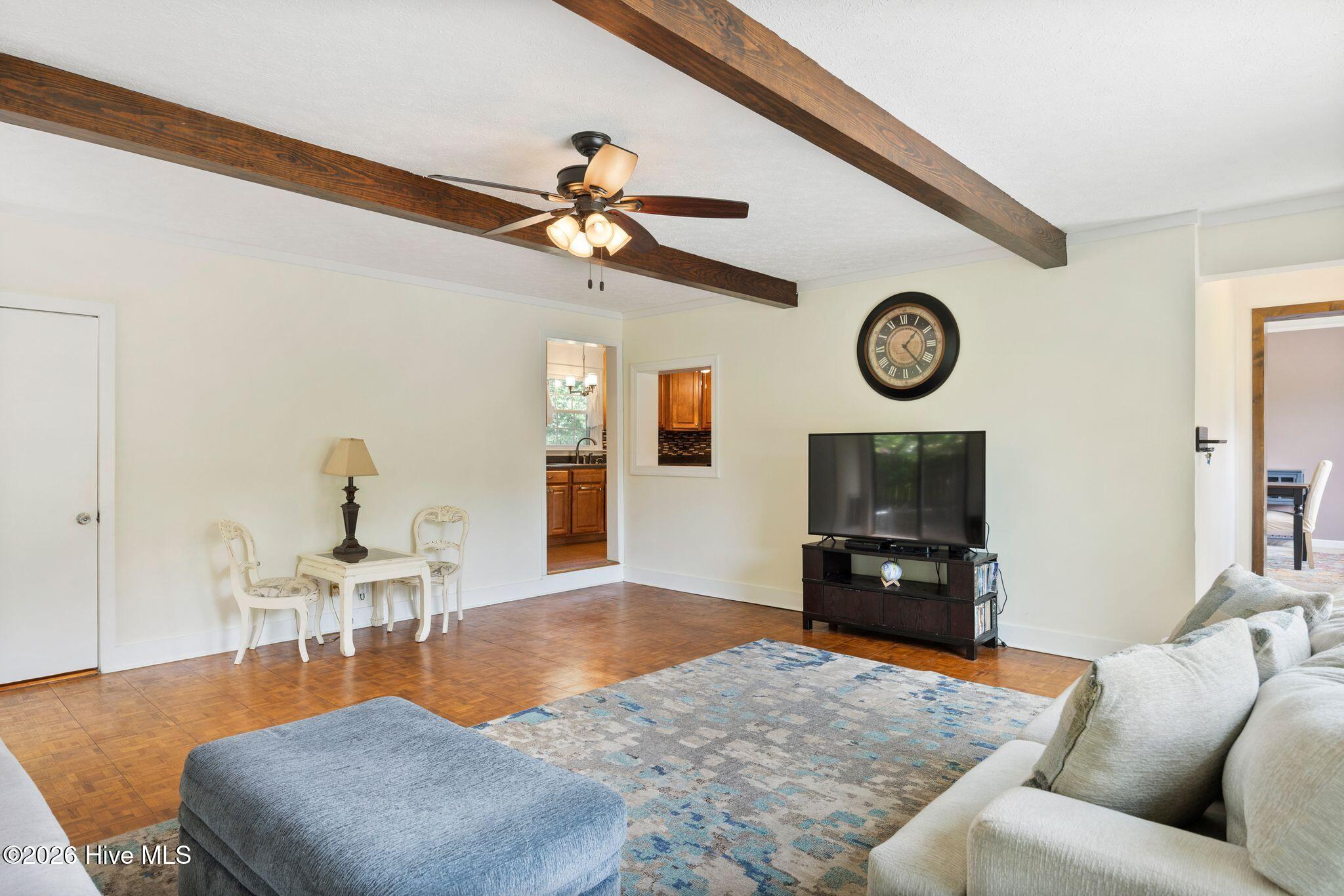 110 Jeb Stuart Drive Property Photo 10