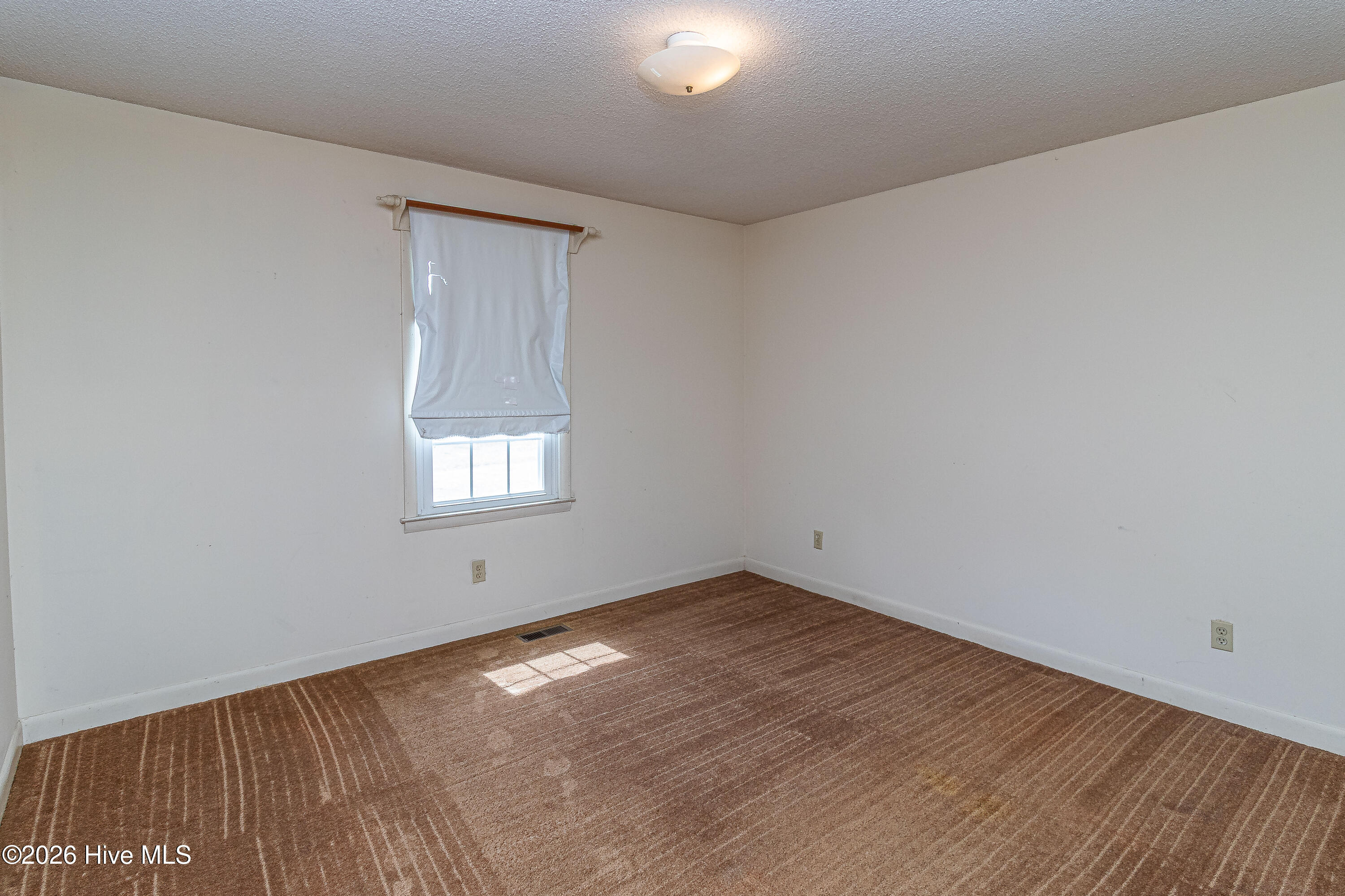 101 Leon Drive Property Photo 9