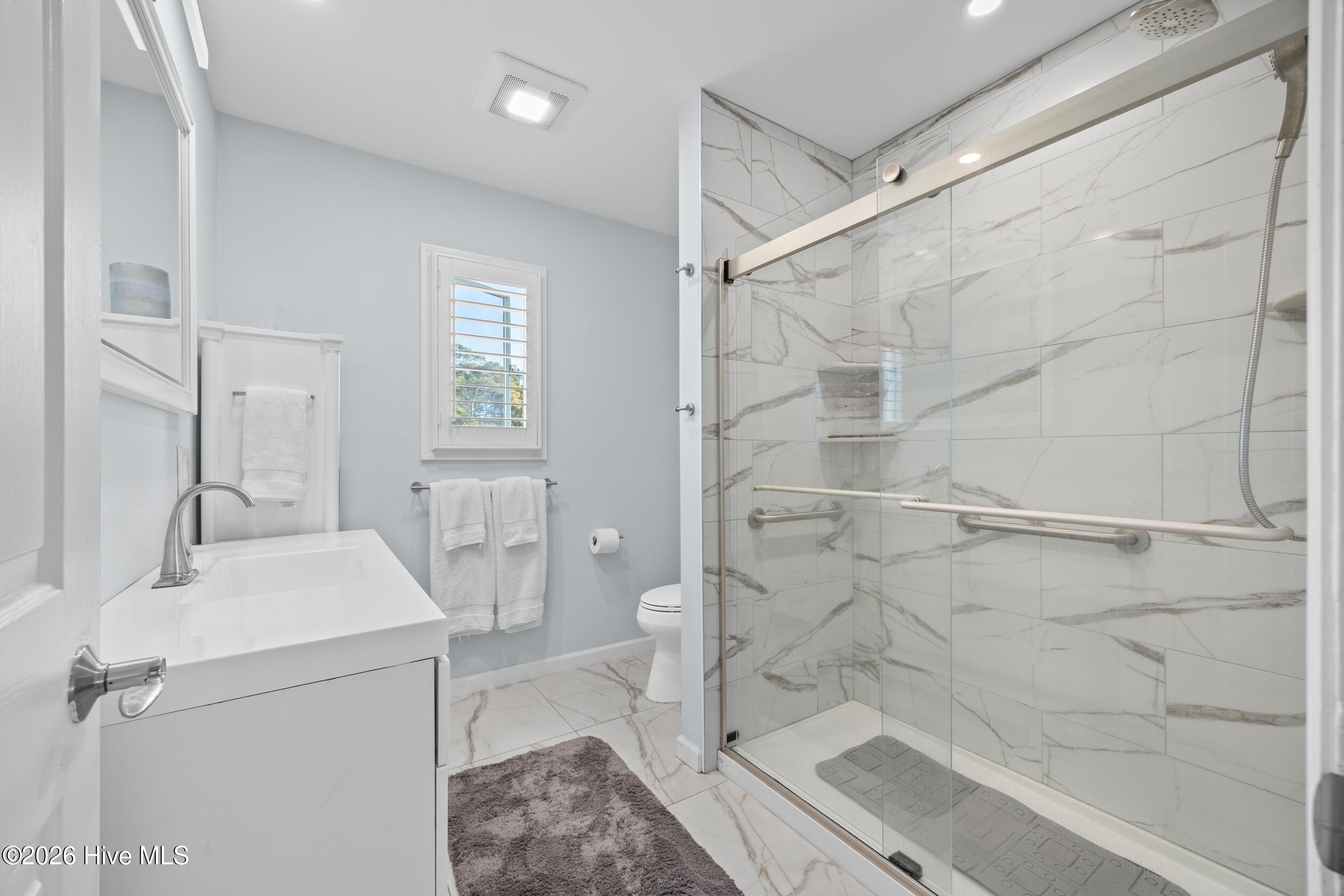 103 E Island Drive Property Photo 47