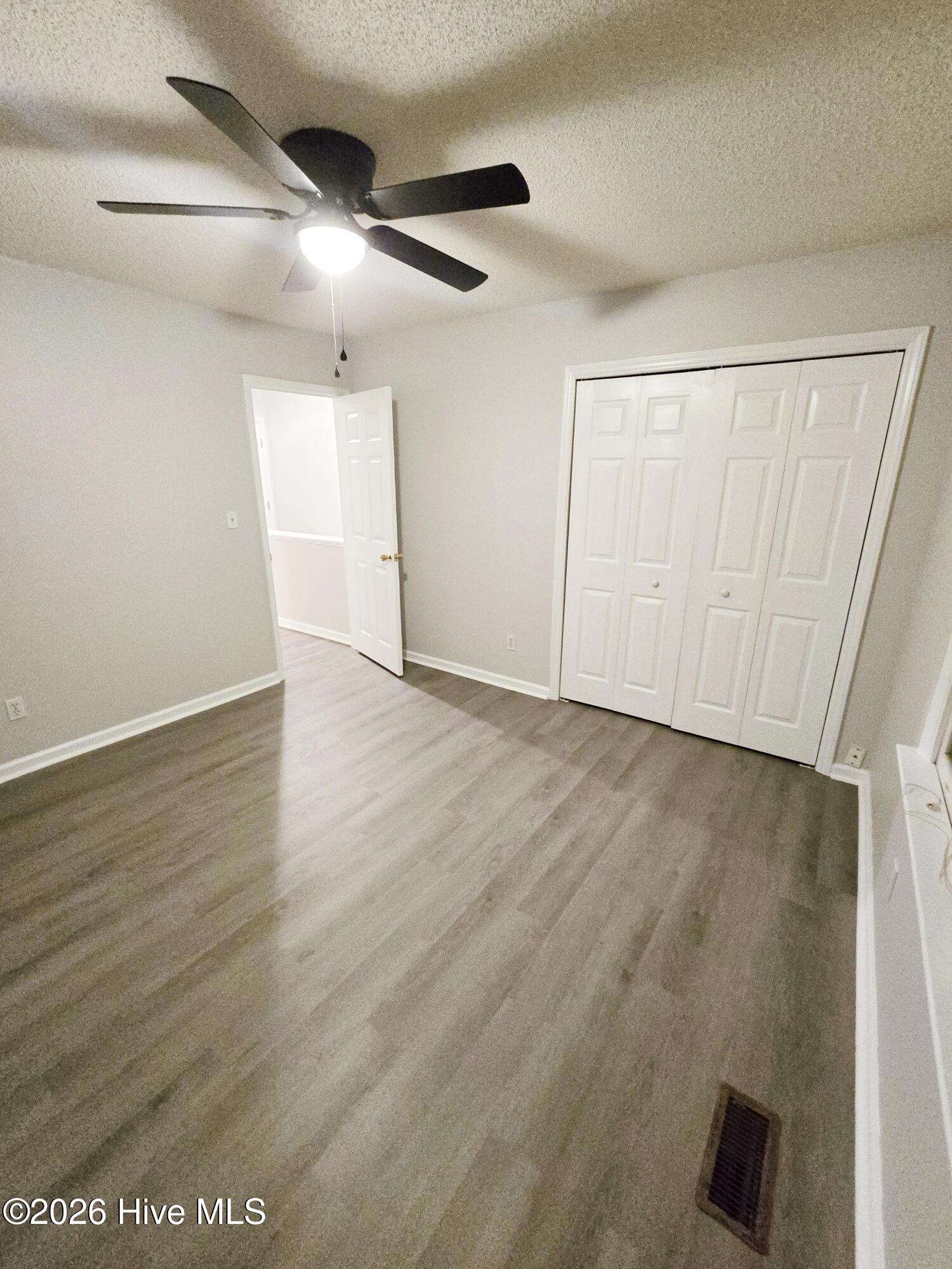3813 Sterling Pointe Drive V9 Property Photo 17