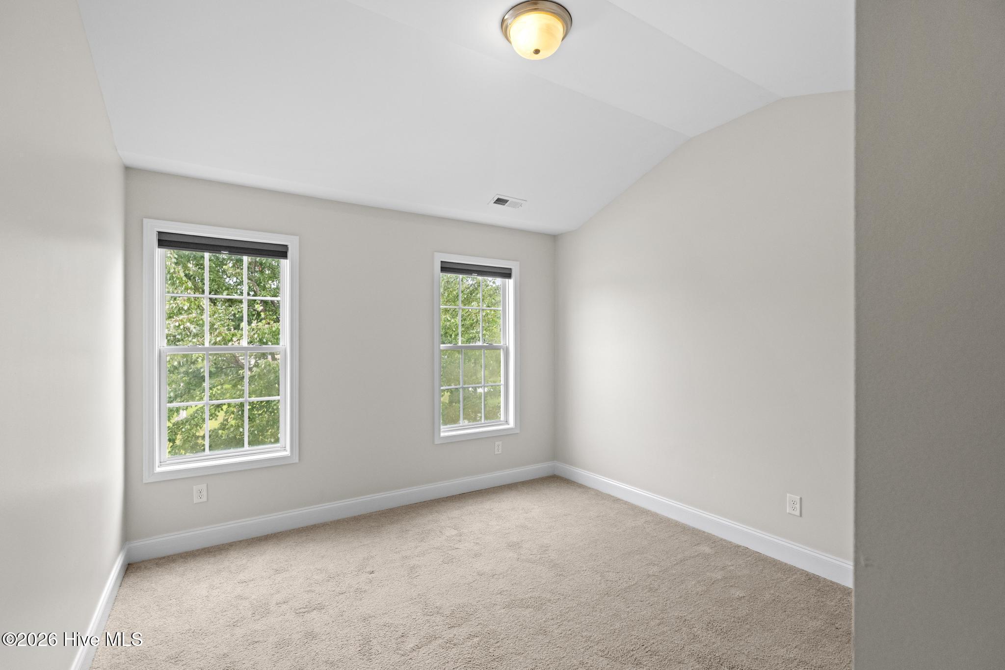 211 Gelynda Court Property Photo 24