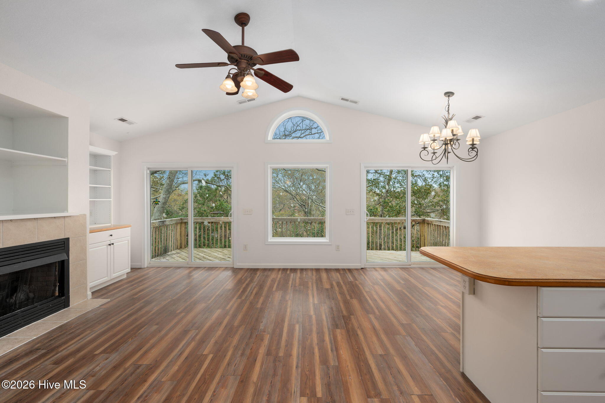 106 William Tryon Court Property Photo 17