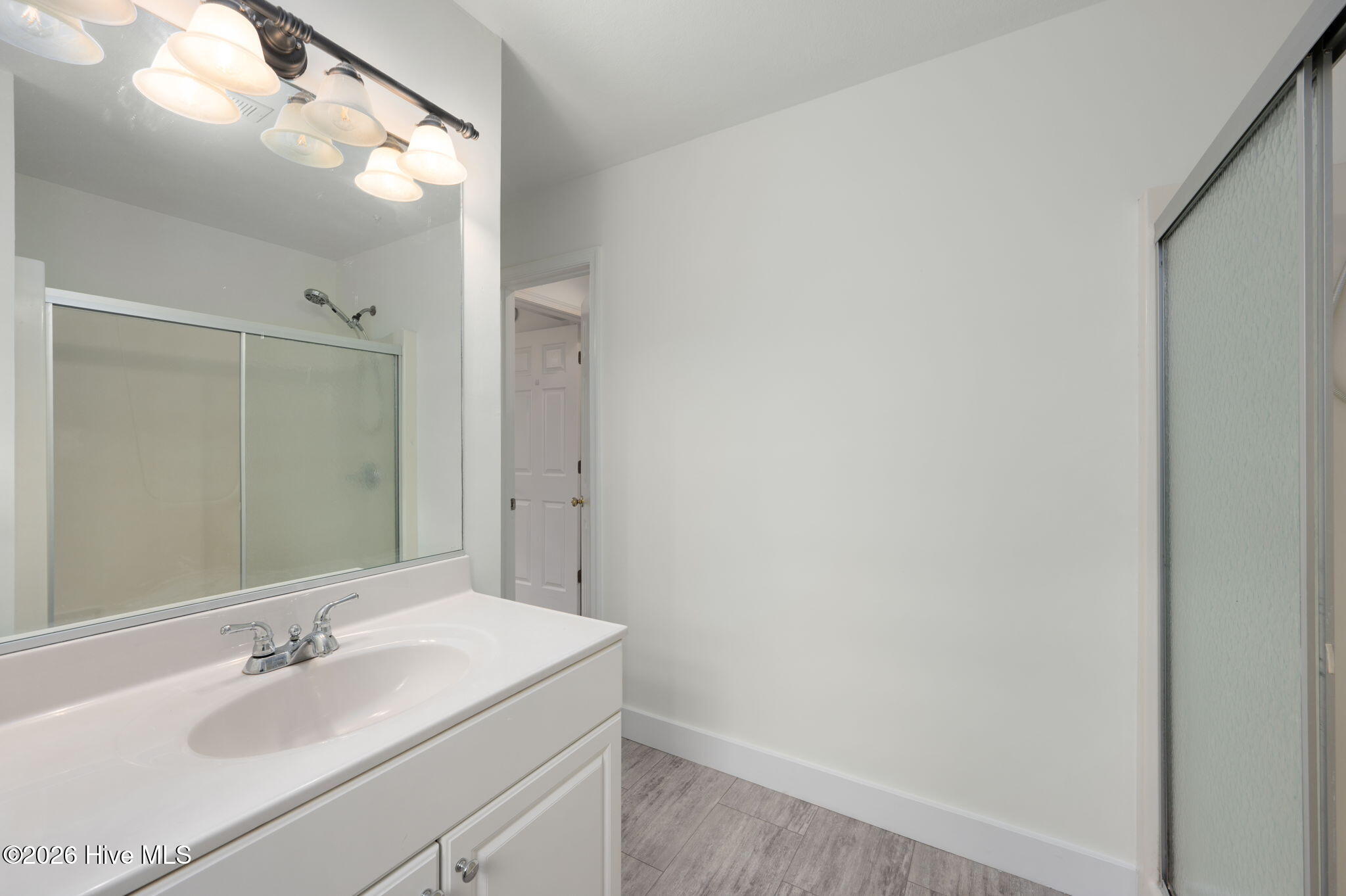 106 William Tryon Court Property Photo 22