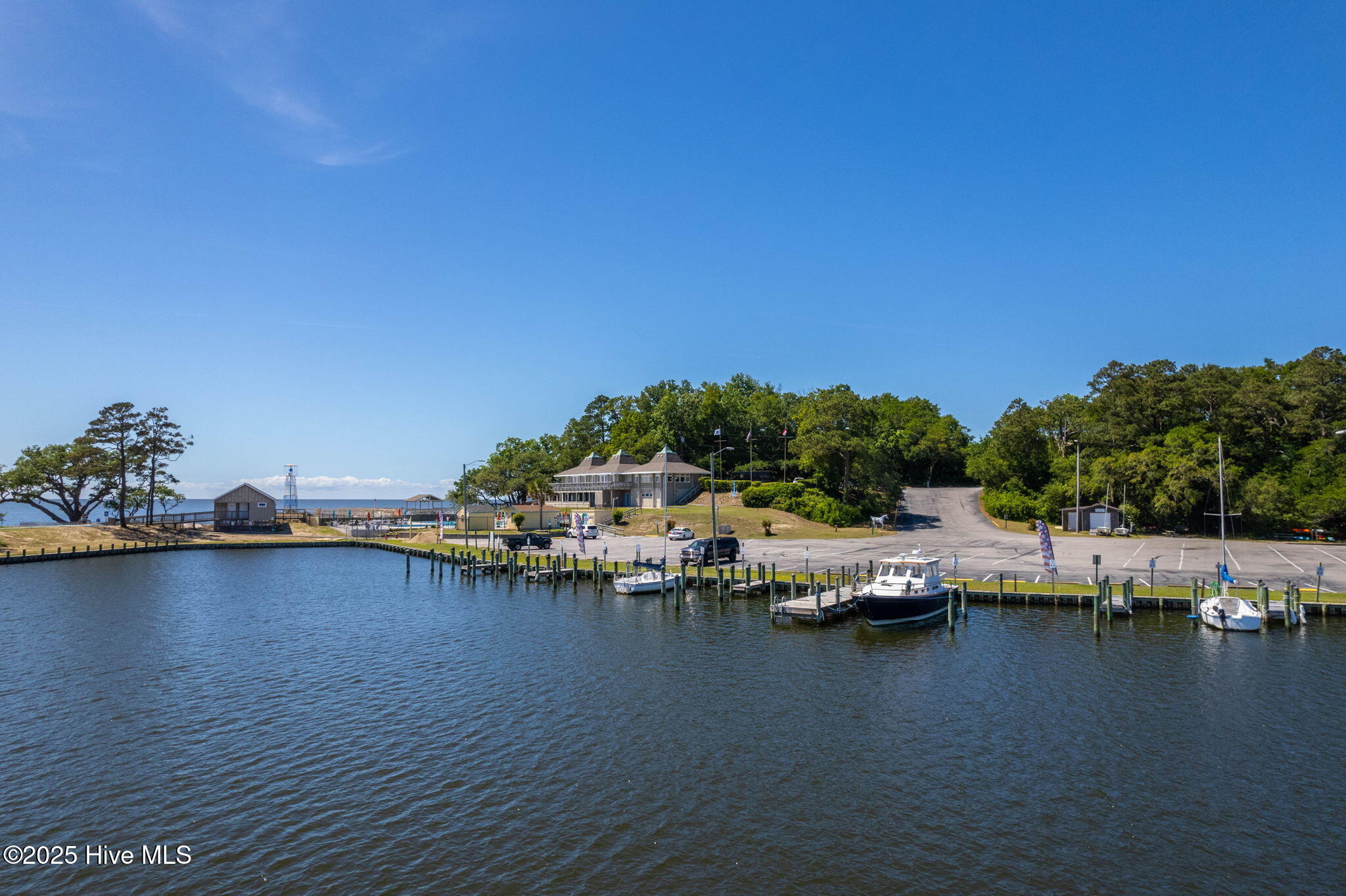 106 William Tryon Court Property Photo 45