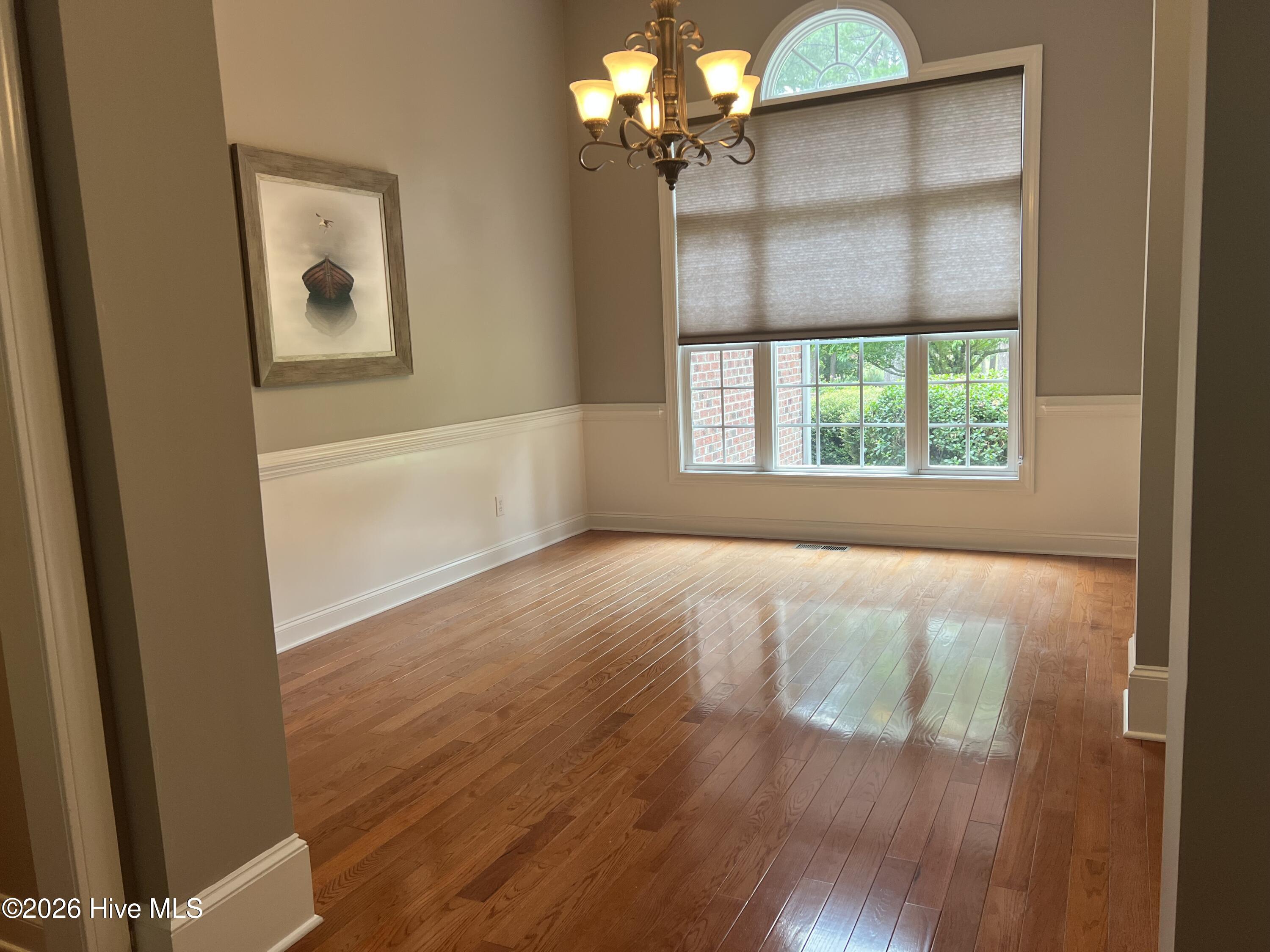 30180 E Lake Road Property Photo 10