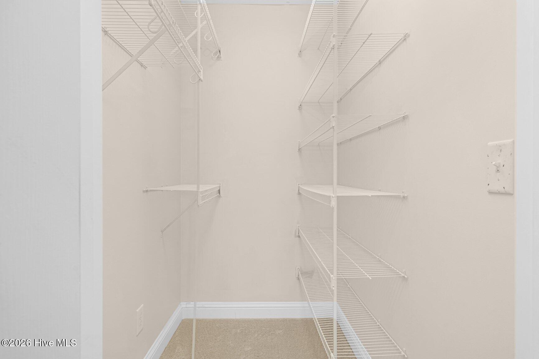 642 Chimney Hill Way Property Photo 43