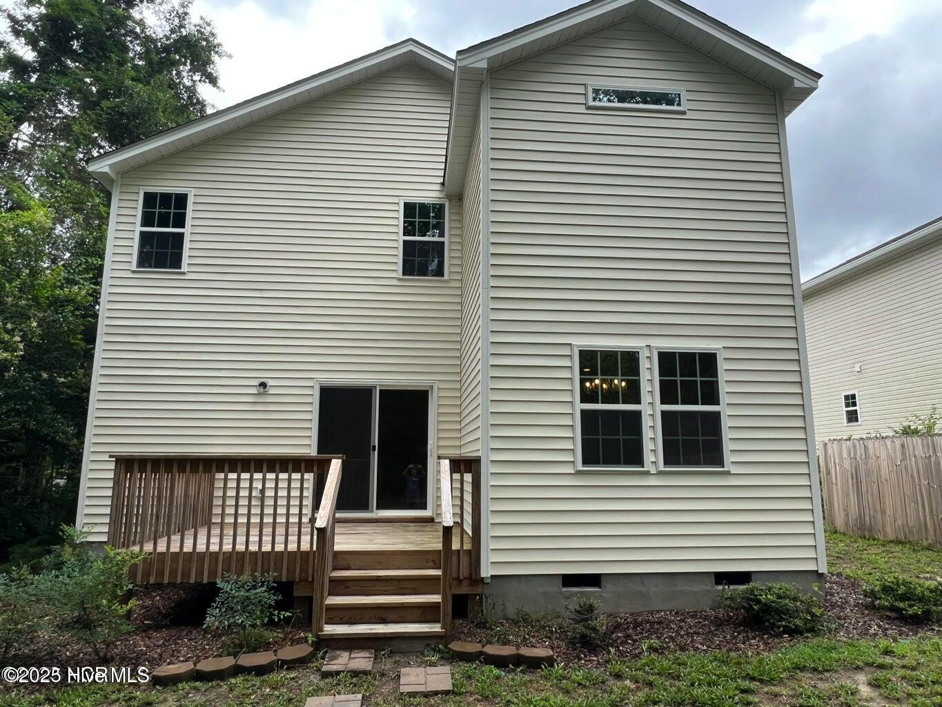 1050 W Indiana Avenue Property Photo 32