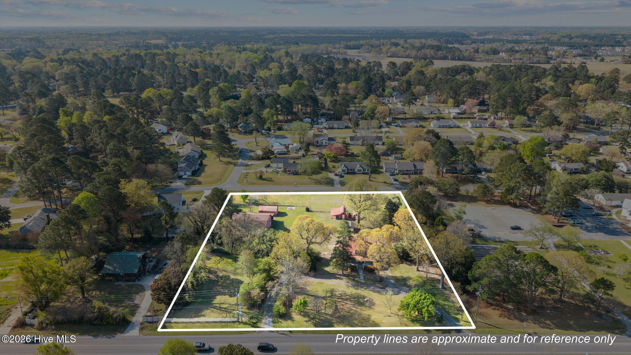 2850 E Fire Tower Road Property Photo 3