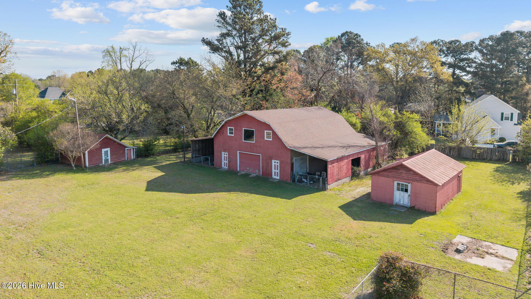 2850 E Fire Tower Road Property Photo 5