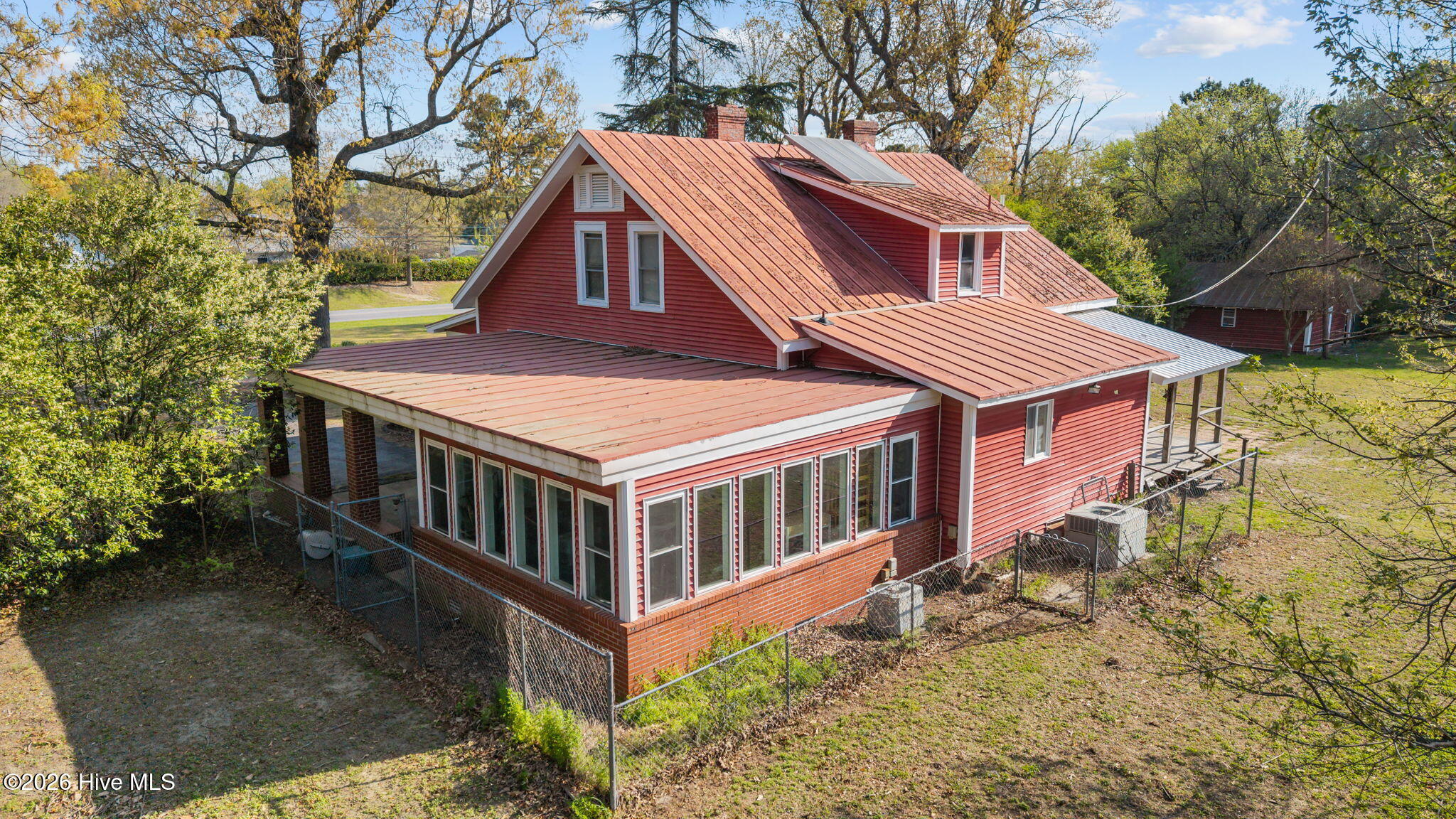 2850 E Fire Tower Road Property Photo 7