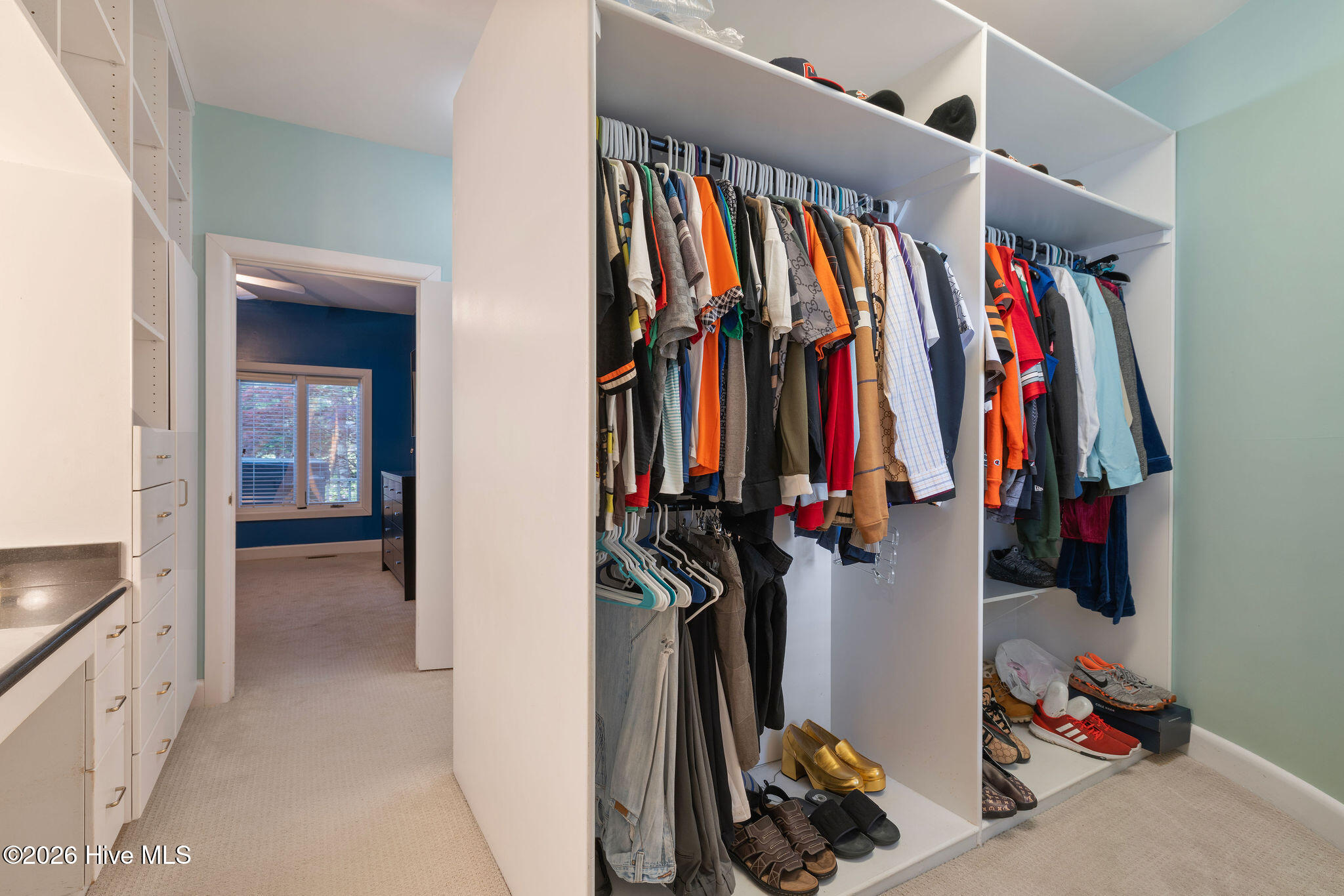 5007 Country Club Drive N Property Photo 13
