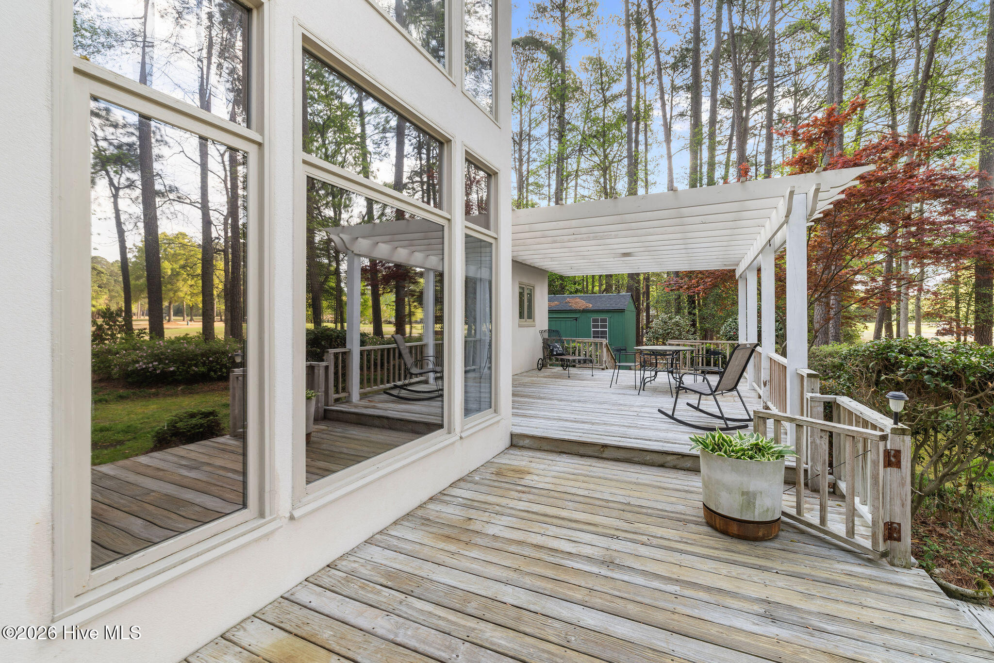 5007 Country Club Drive N Property Photo 22