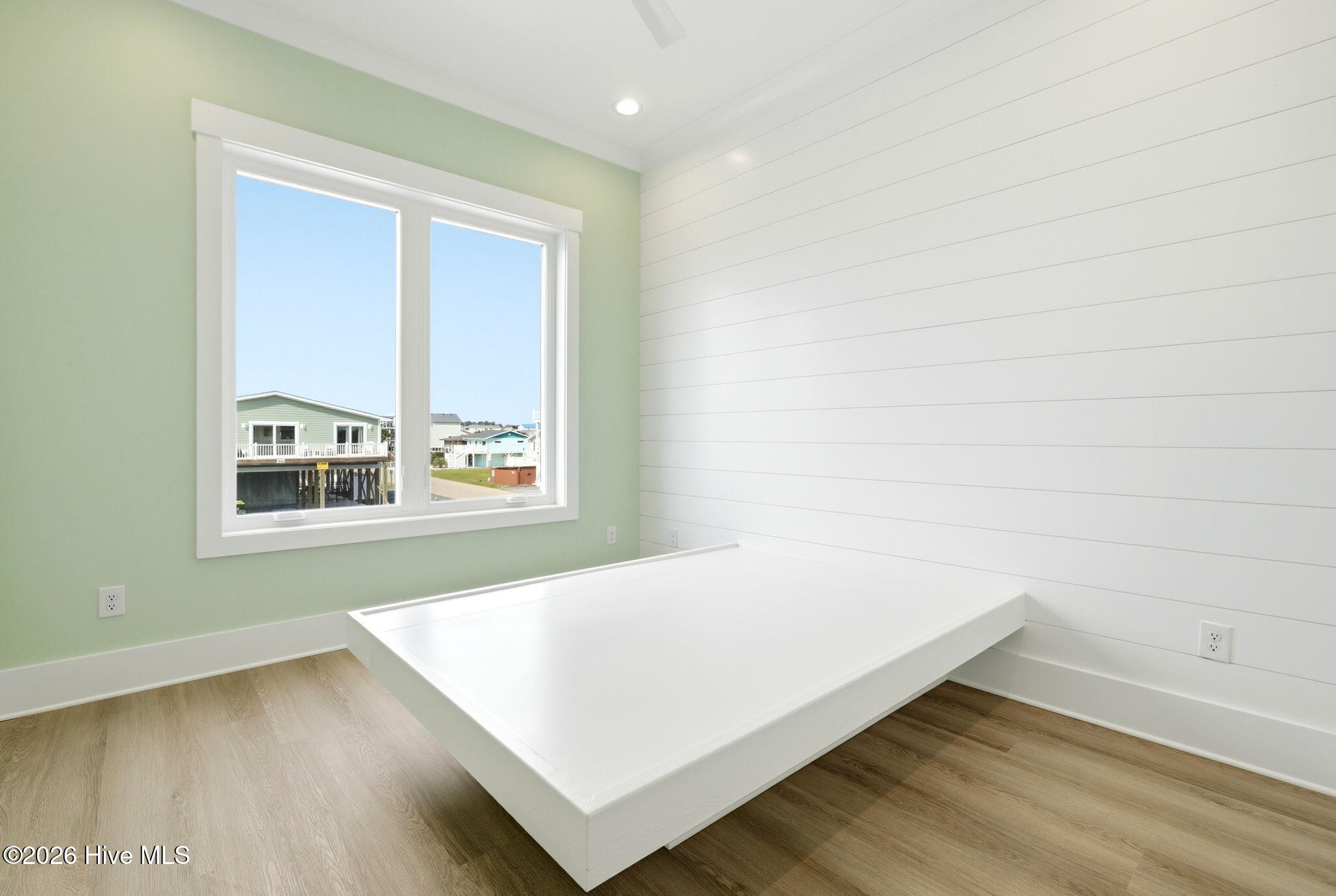 787 Ocean Boulevard W Property Photo 23