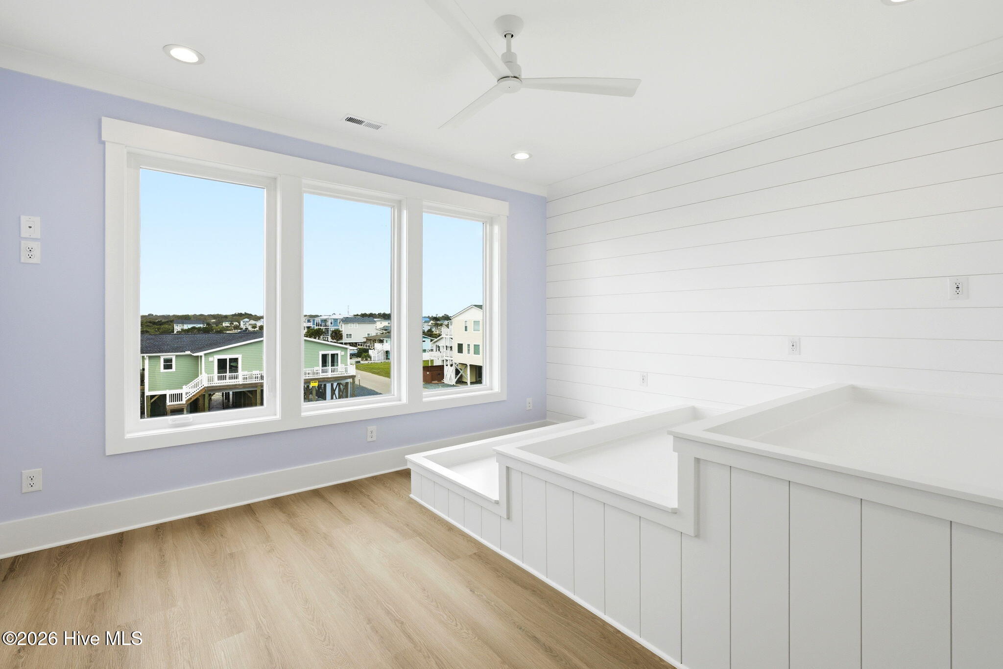 787 Ocean Boulevard W Property Photo 30