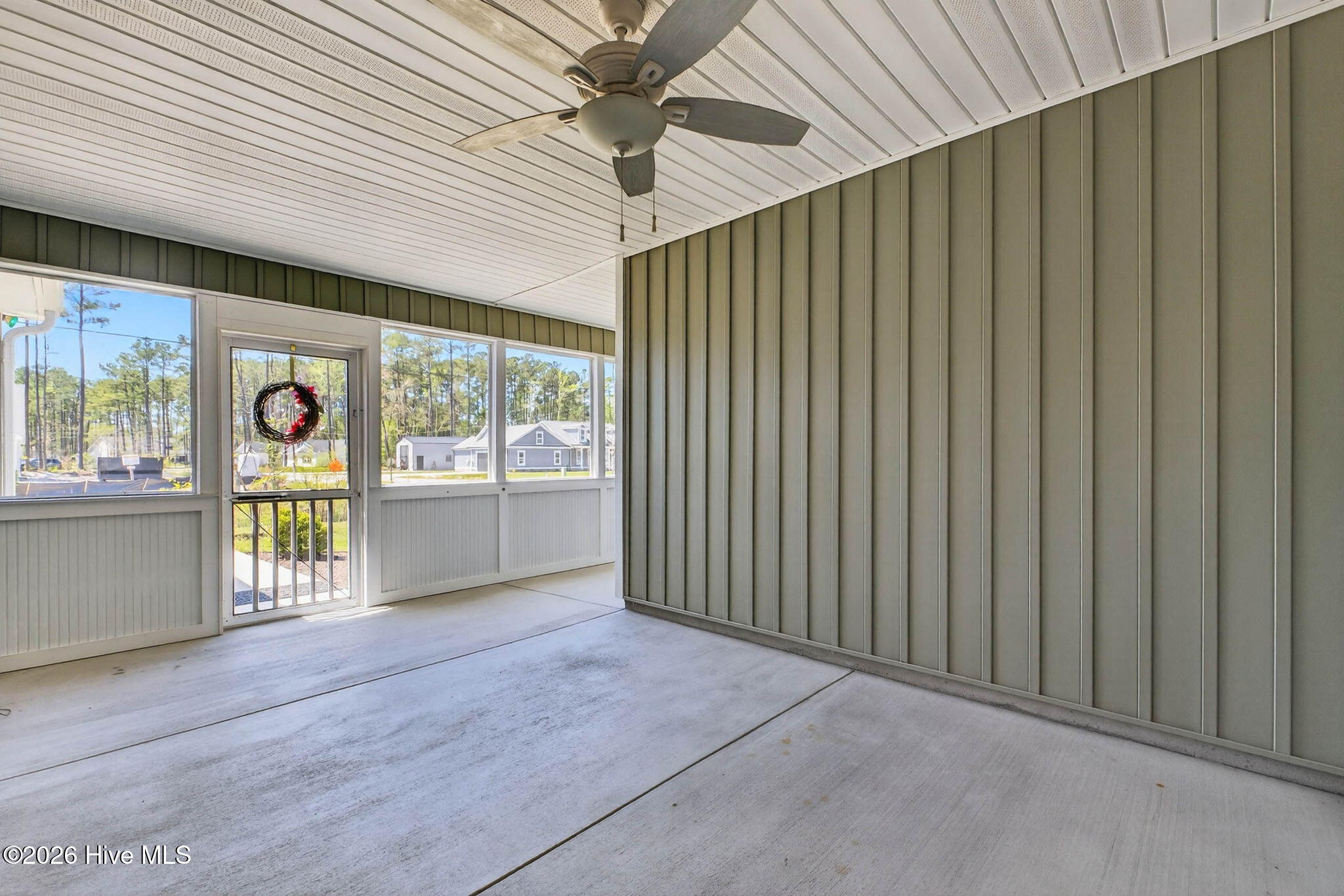 116 Boundary Loop Road Nw Property Photo 8