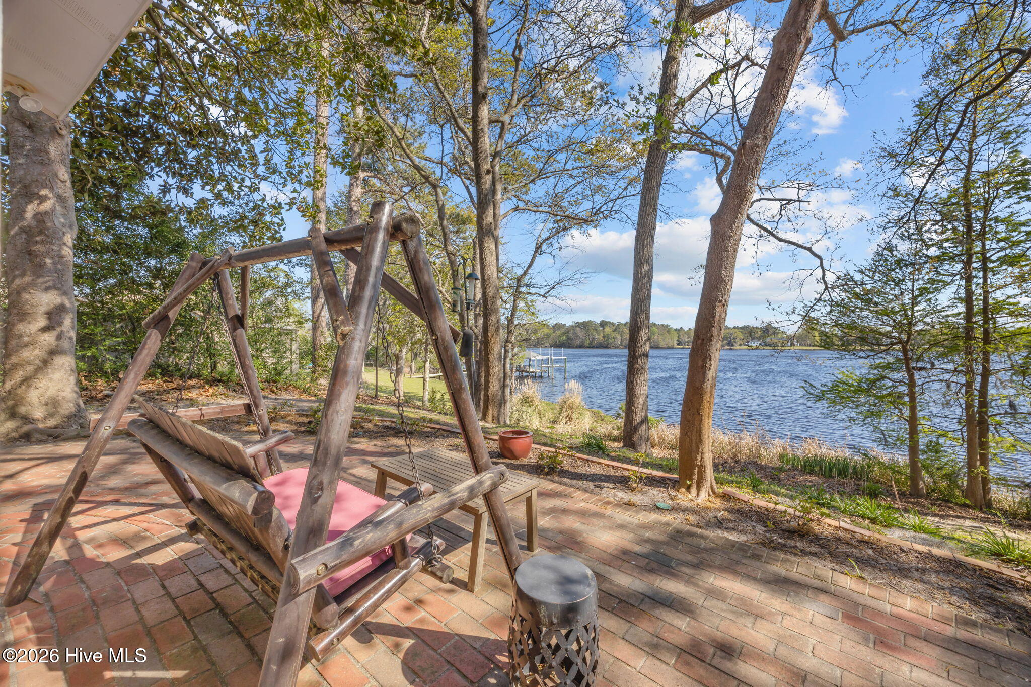 211 Wilson Point Road Property Photo 14