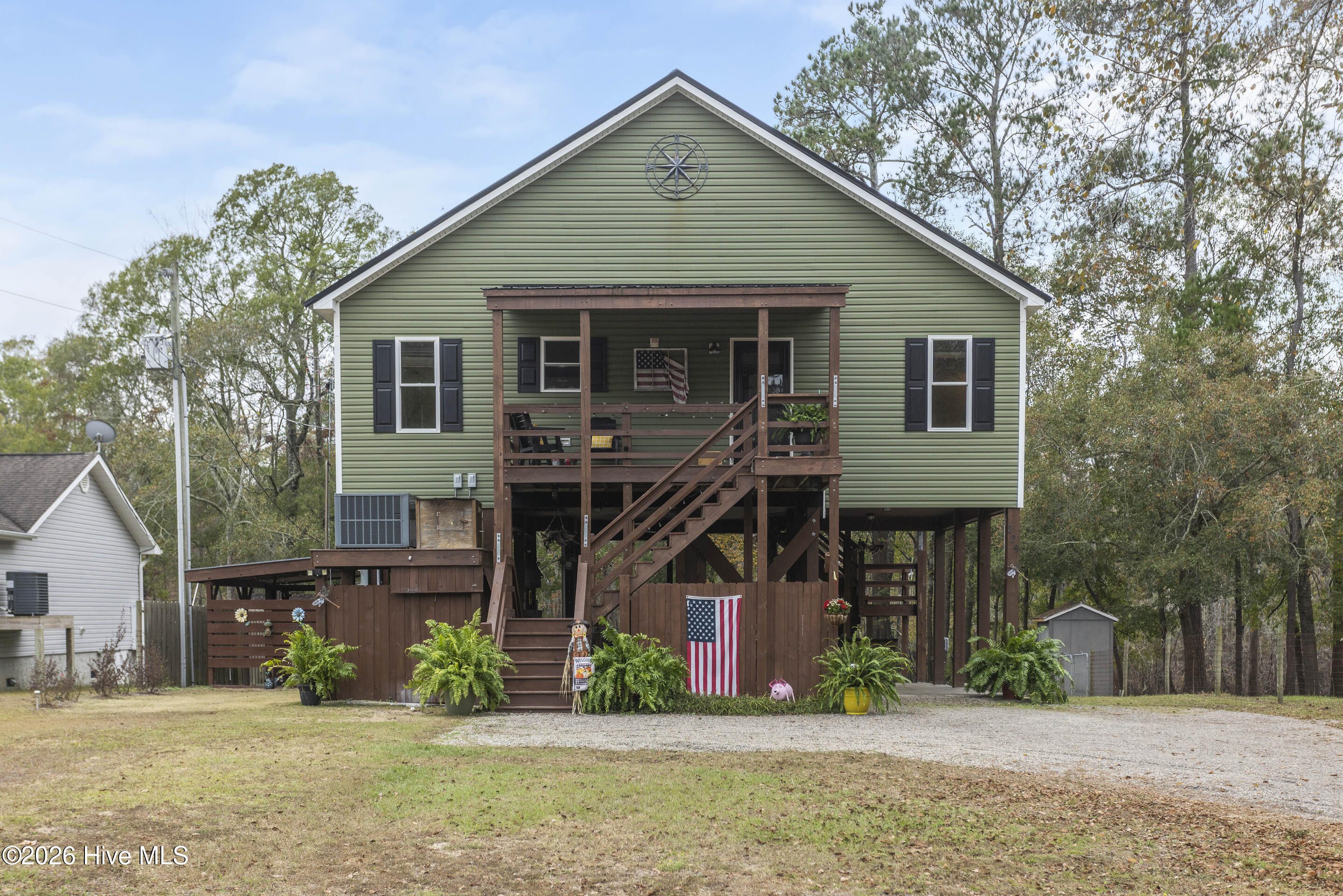 229 Estate Road Property Photo 2