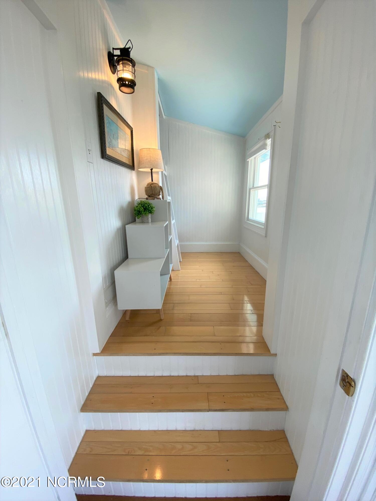 21 Keelson Row Yachtmaster 8i Property Photo 21