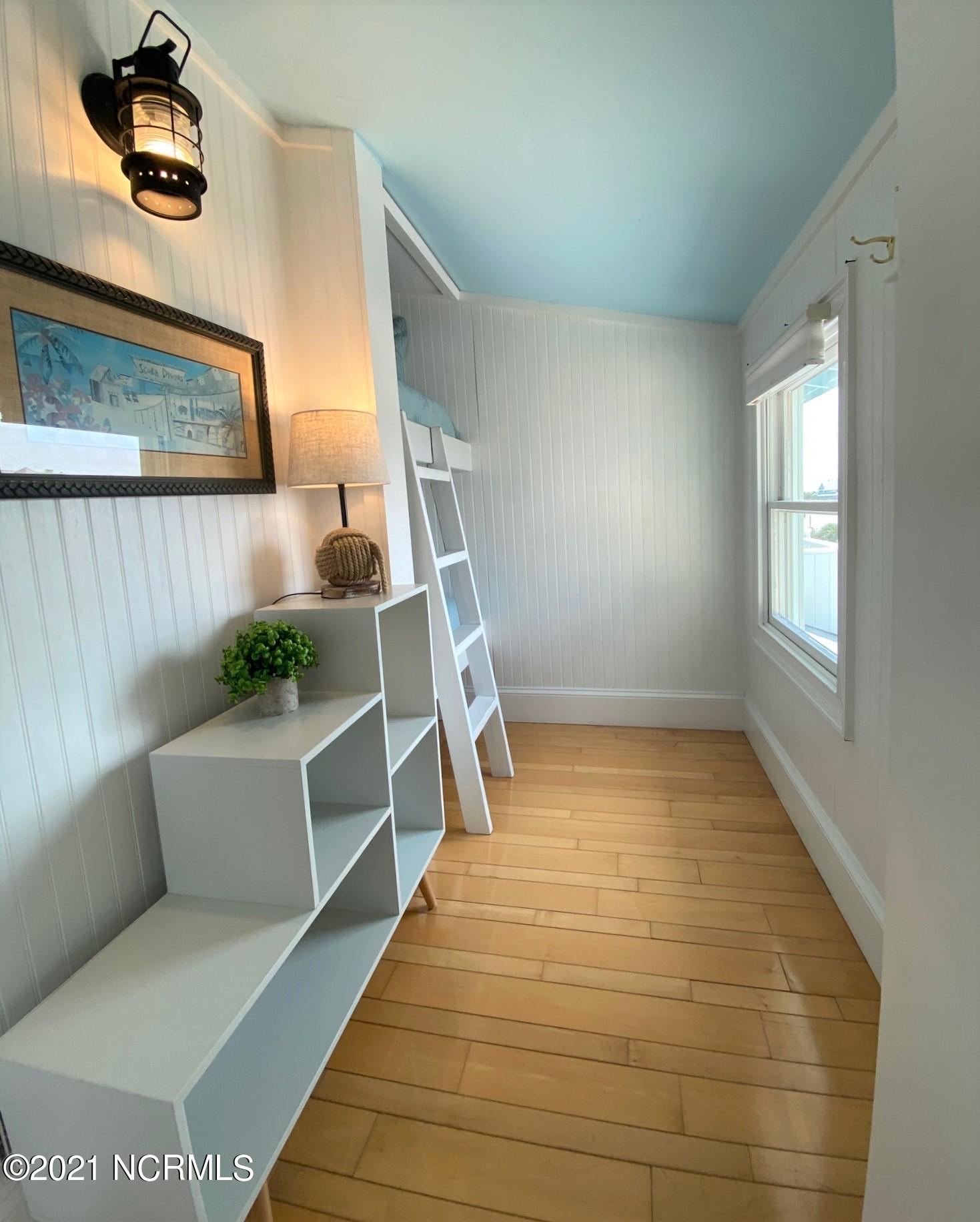 21 Keelson Row Yachtmaster 8i Property Photo 22