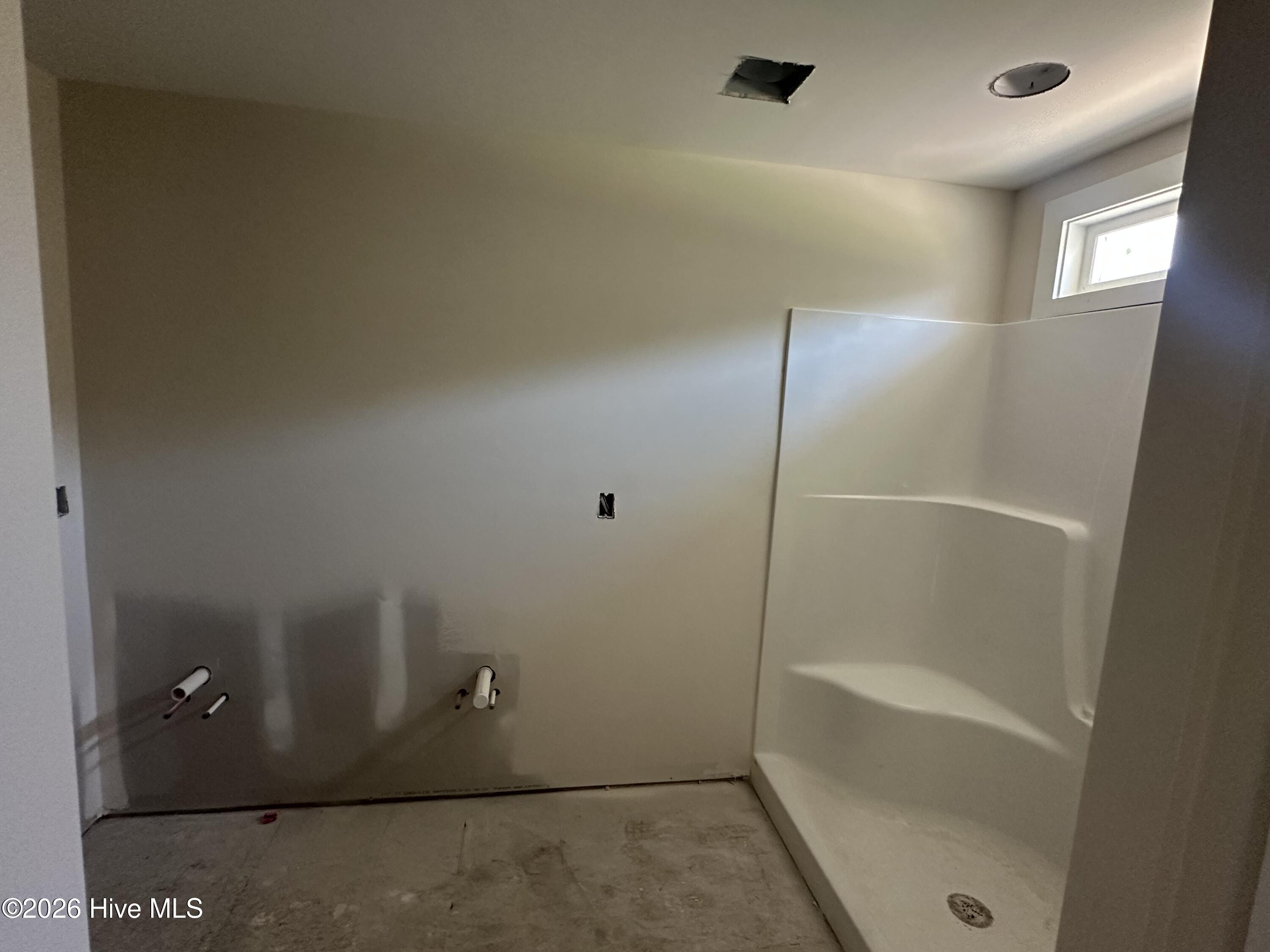 201 Spring Meadows Drive Property Photo 9
