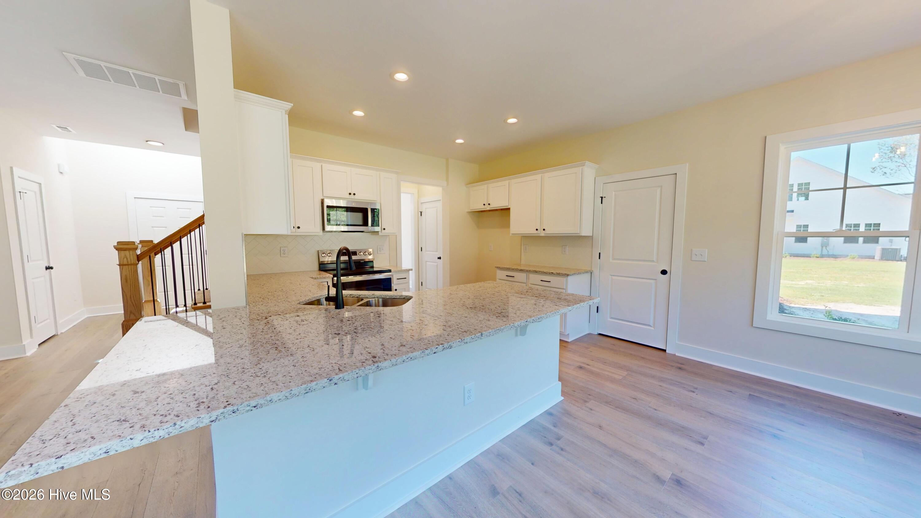 201 Spring Meadows Drive Property Photo 13