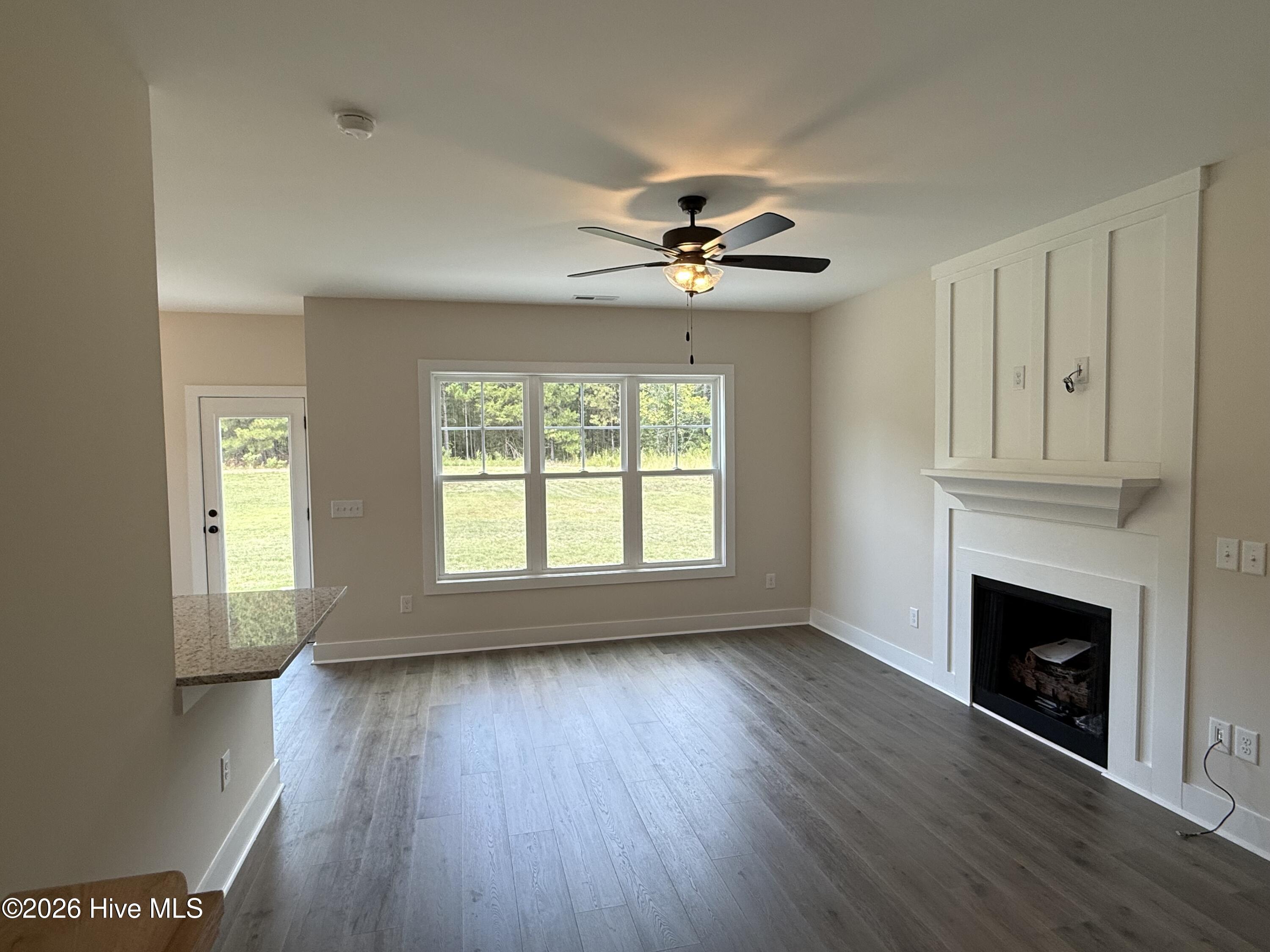 201 Spring Meadows Drive Property Photo 14