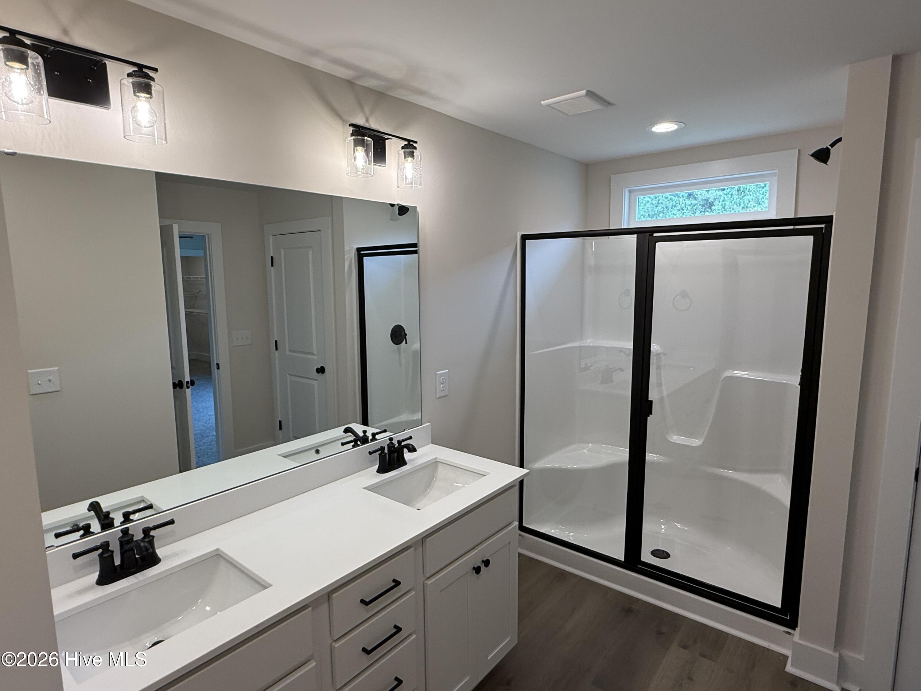201 Spring Meadows Drive Property Photo 17