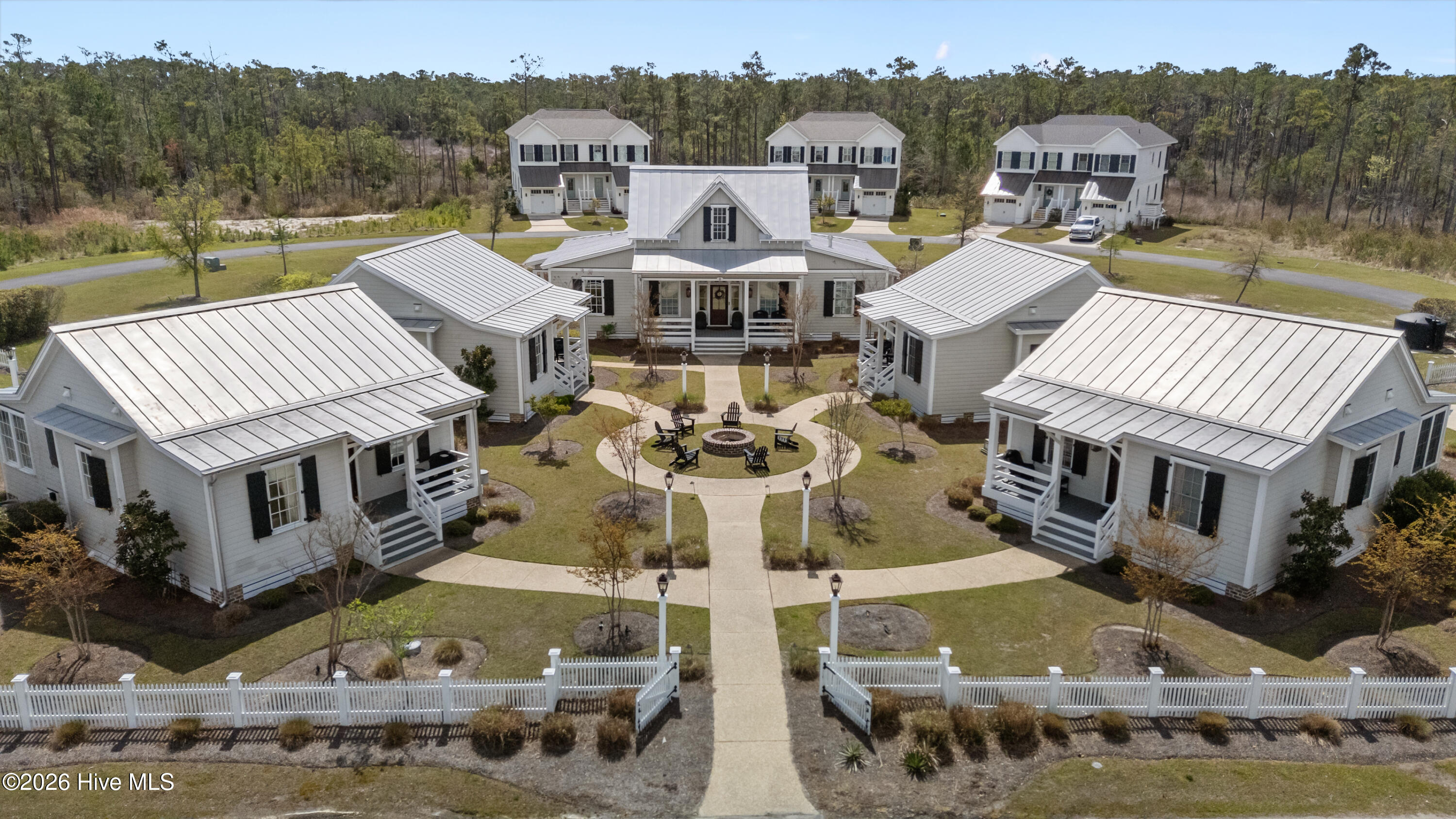 4 Back Cove Circle Property Photo 3