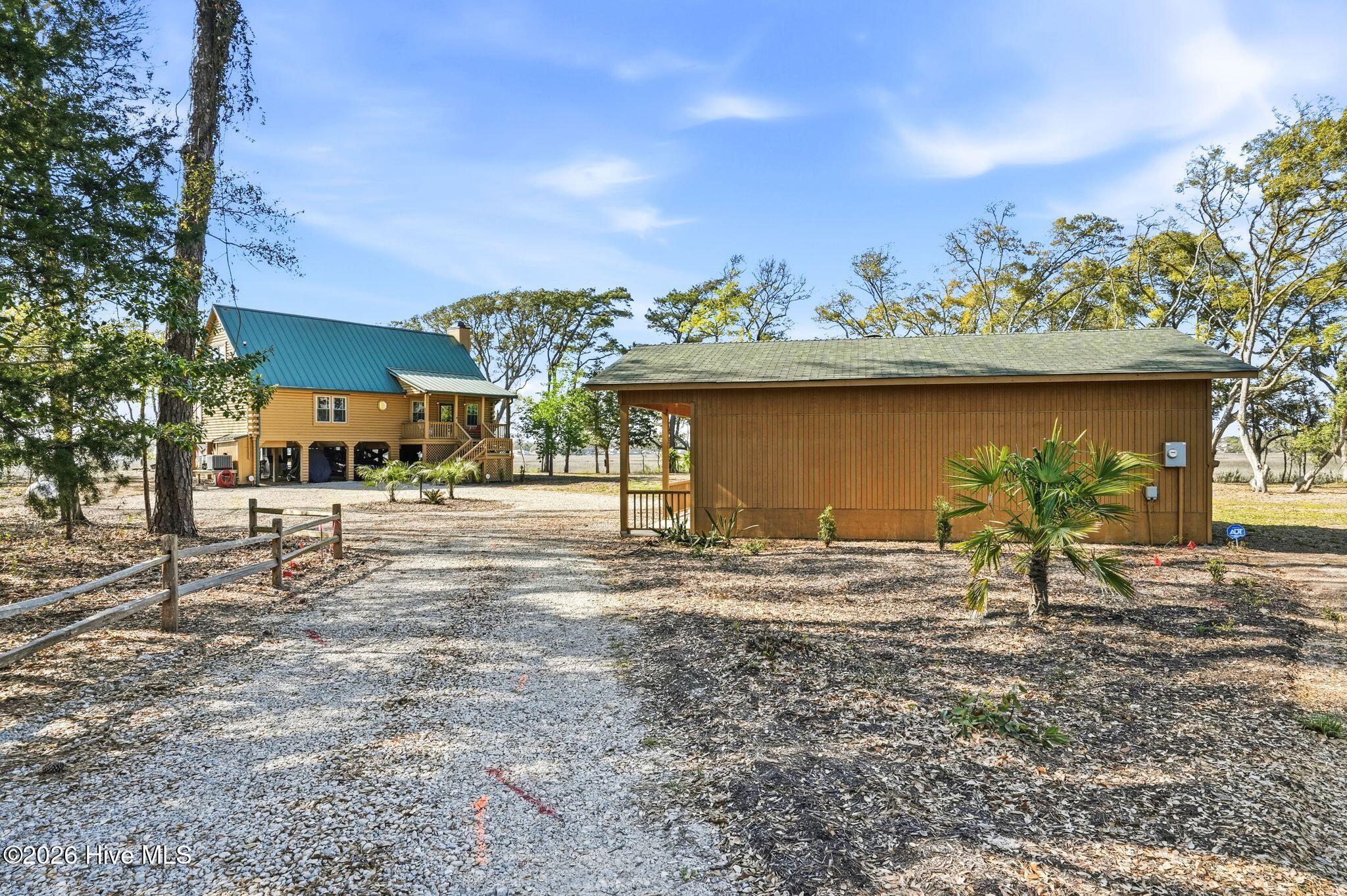 3820 Windy Point Road Sw Property Photo 1