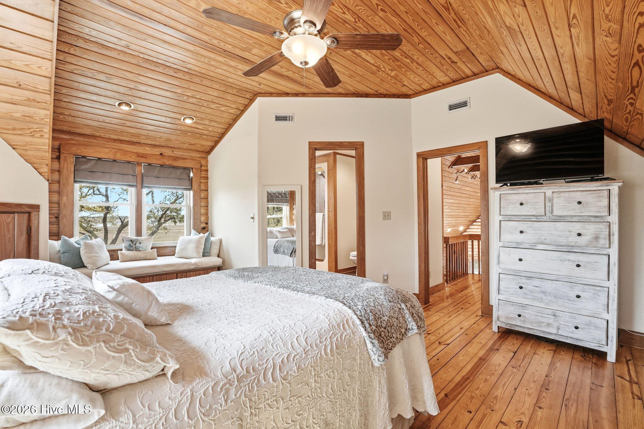 3820 Windy Point Road Sw Property Photo 44