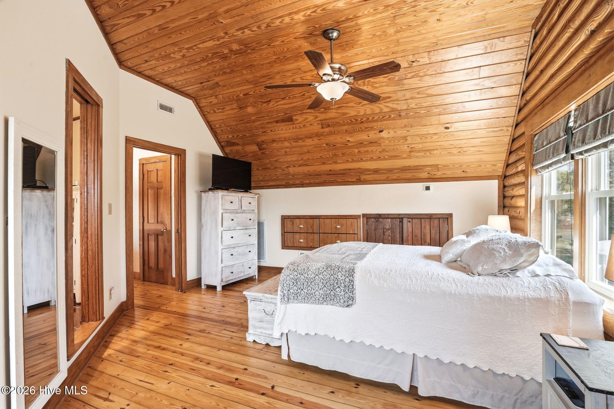 3820 Windy Point Road Sw Property Photo 45