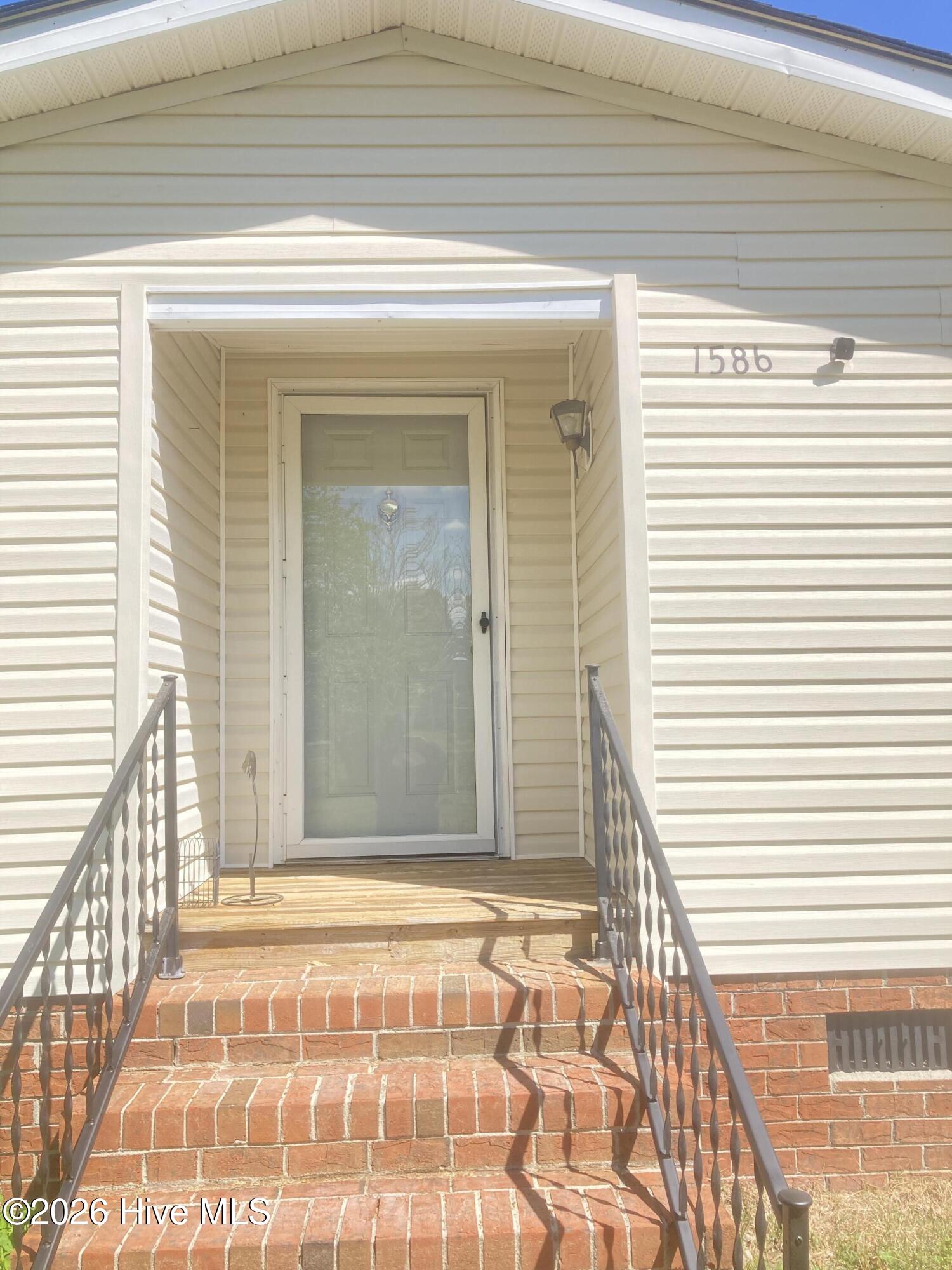 1586 Gum Swamp Church Road Property Photo 4