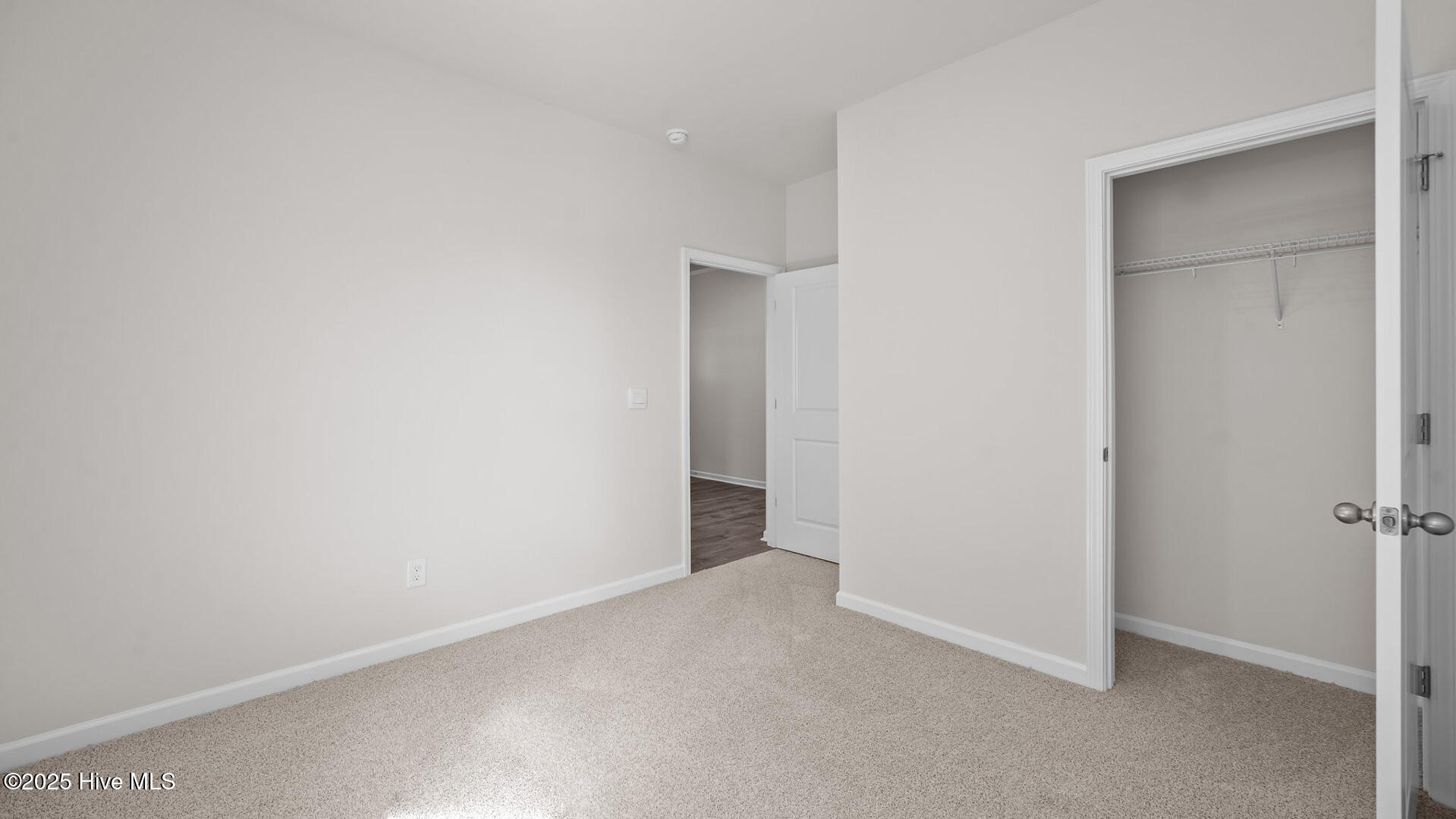 1412 Green Ridge Drive Property Photo 16