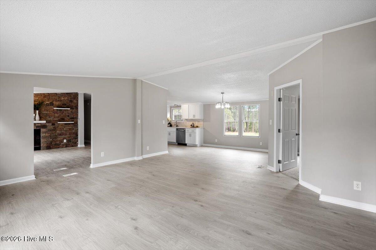 493 Williams Road Property Photo 3