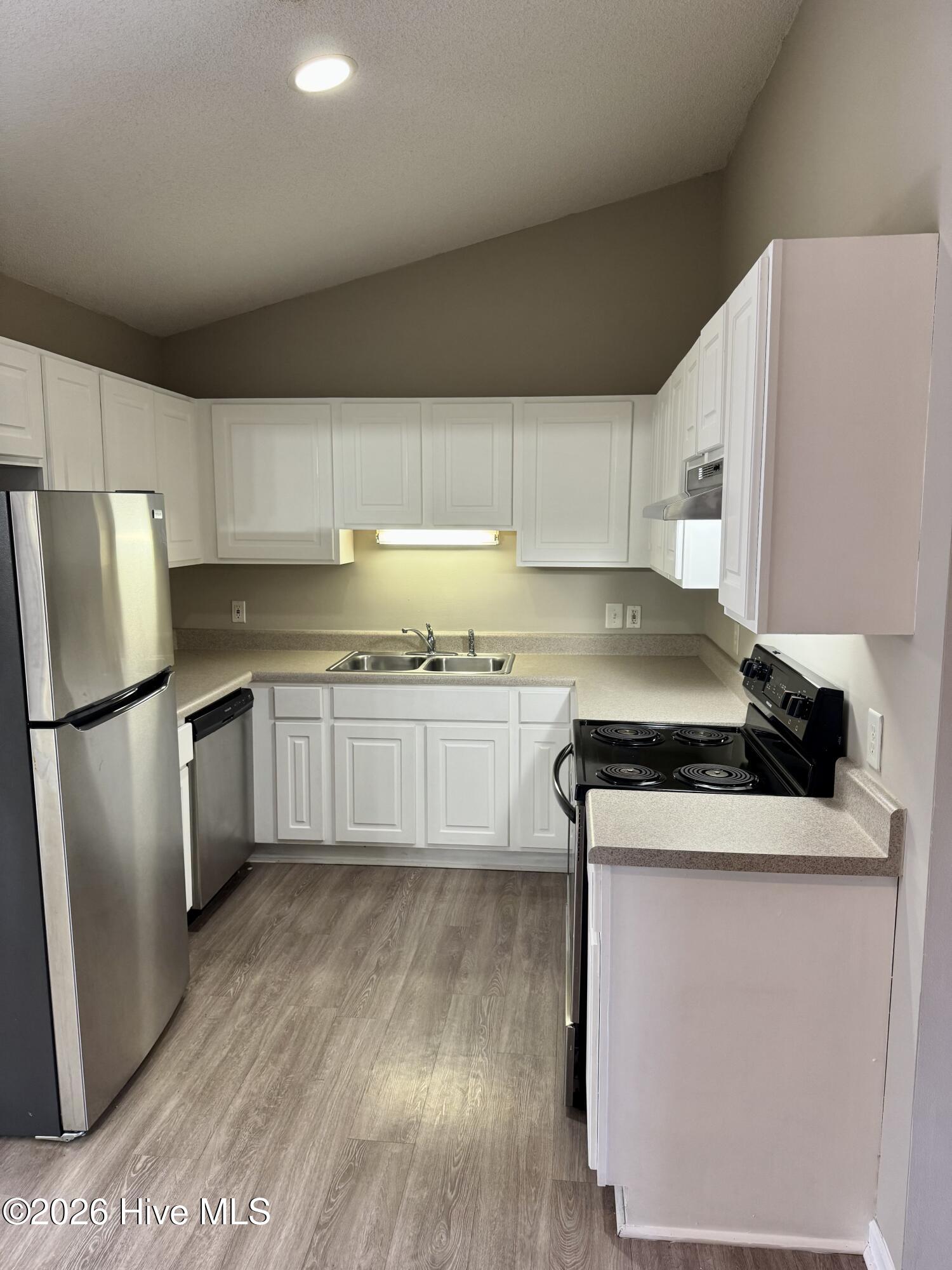 3001 Macgregor Downs Road 202 Property Photo 4