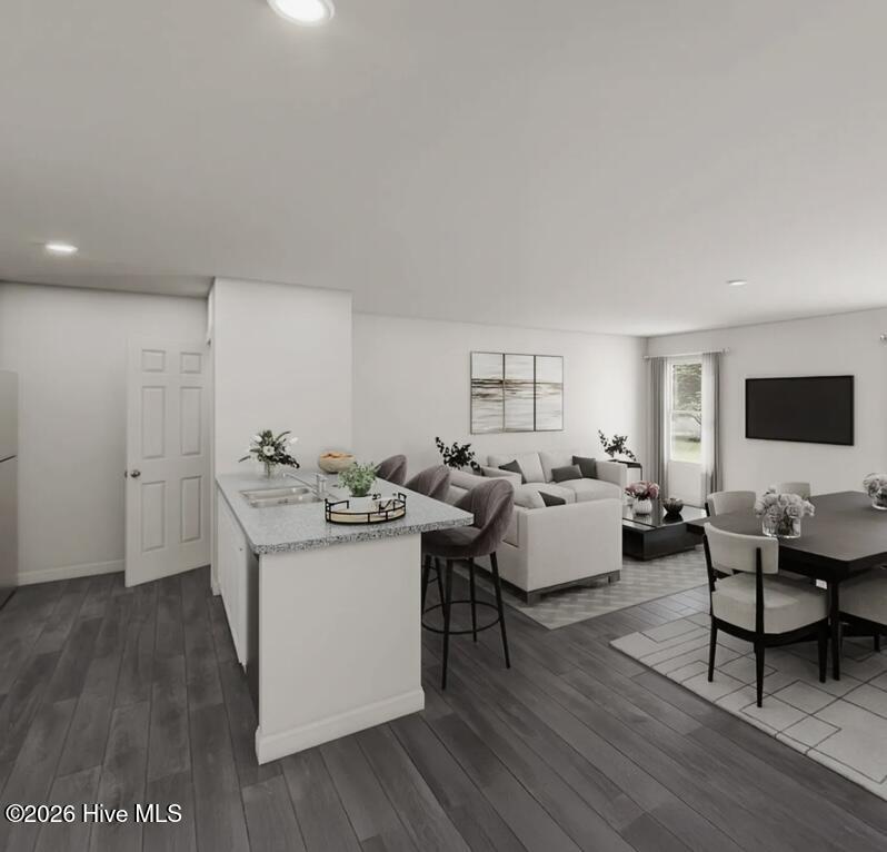 767 Rivers Edge Parkway Property Photo 3