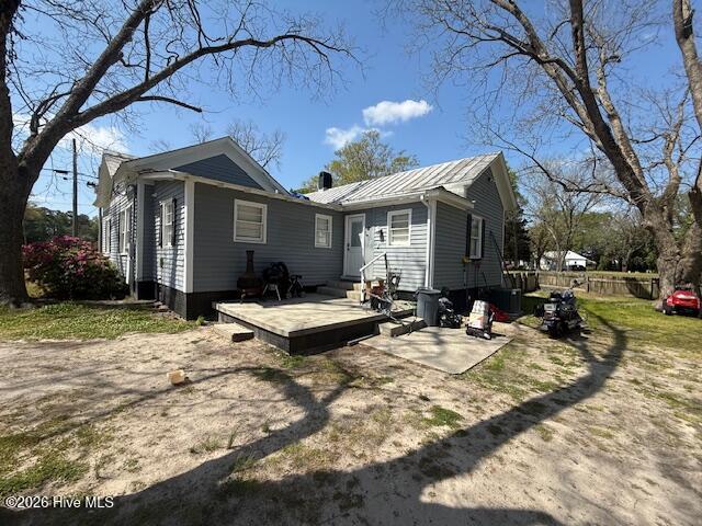 321 S William Hooker Drive Property Photo 4