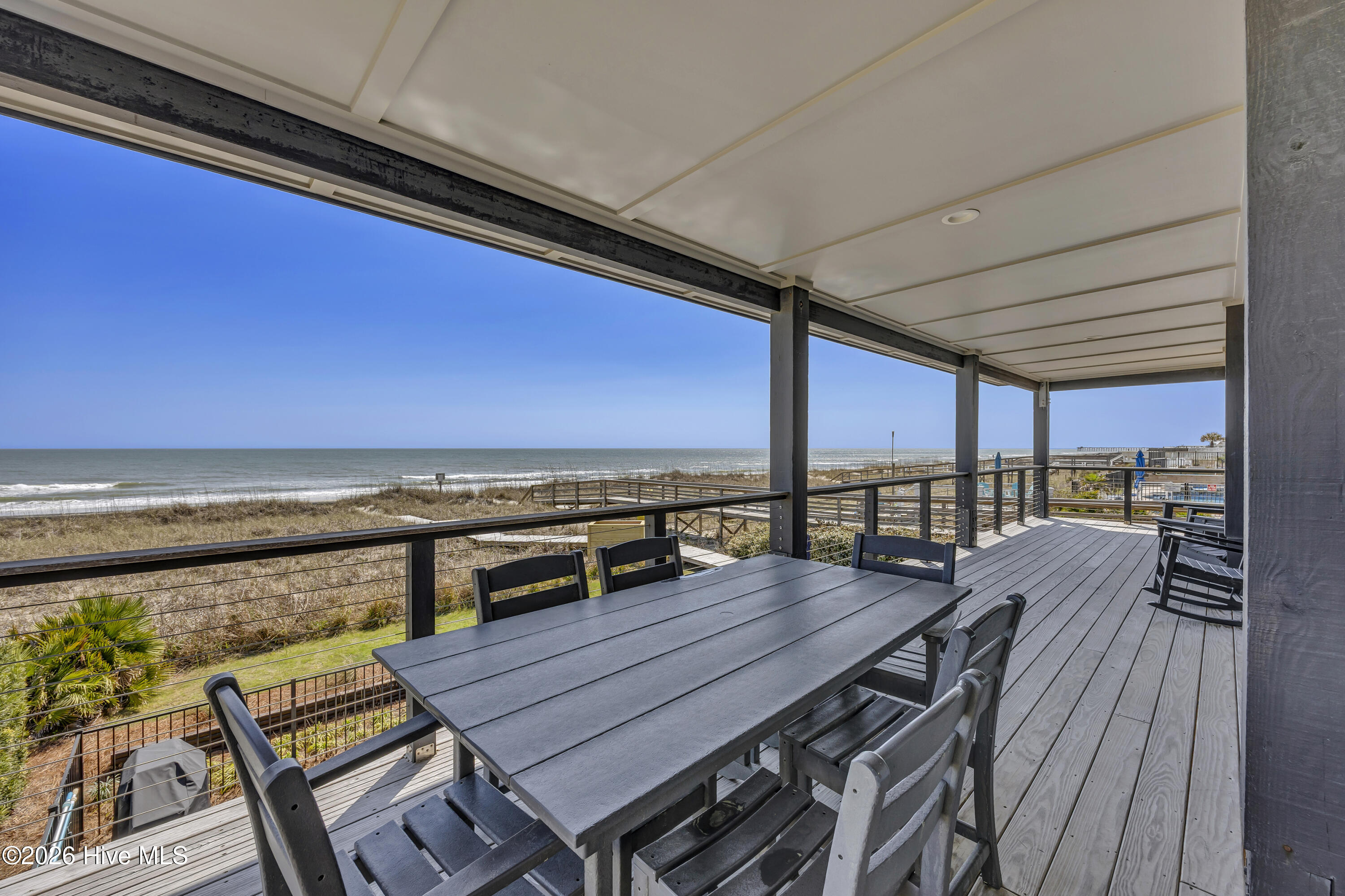 834 Fort Fisher Boulevard N Property Photo 47