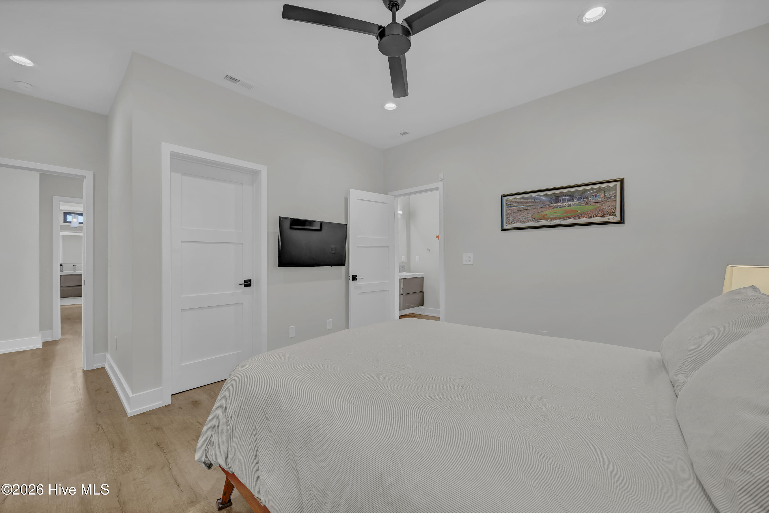 834 Fort Fisher Boulevard N Property Photo 96