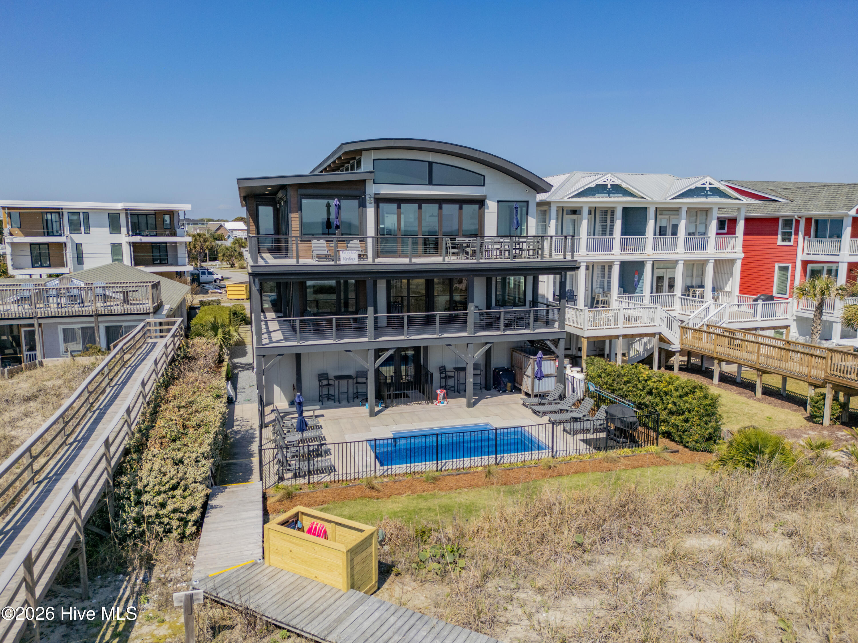 834 Fort Fisher Boulevard N Property Photo 99