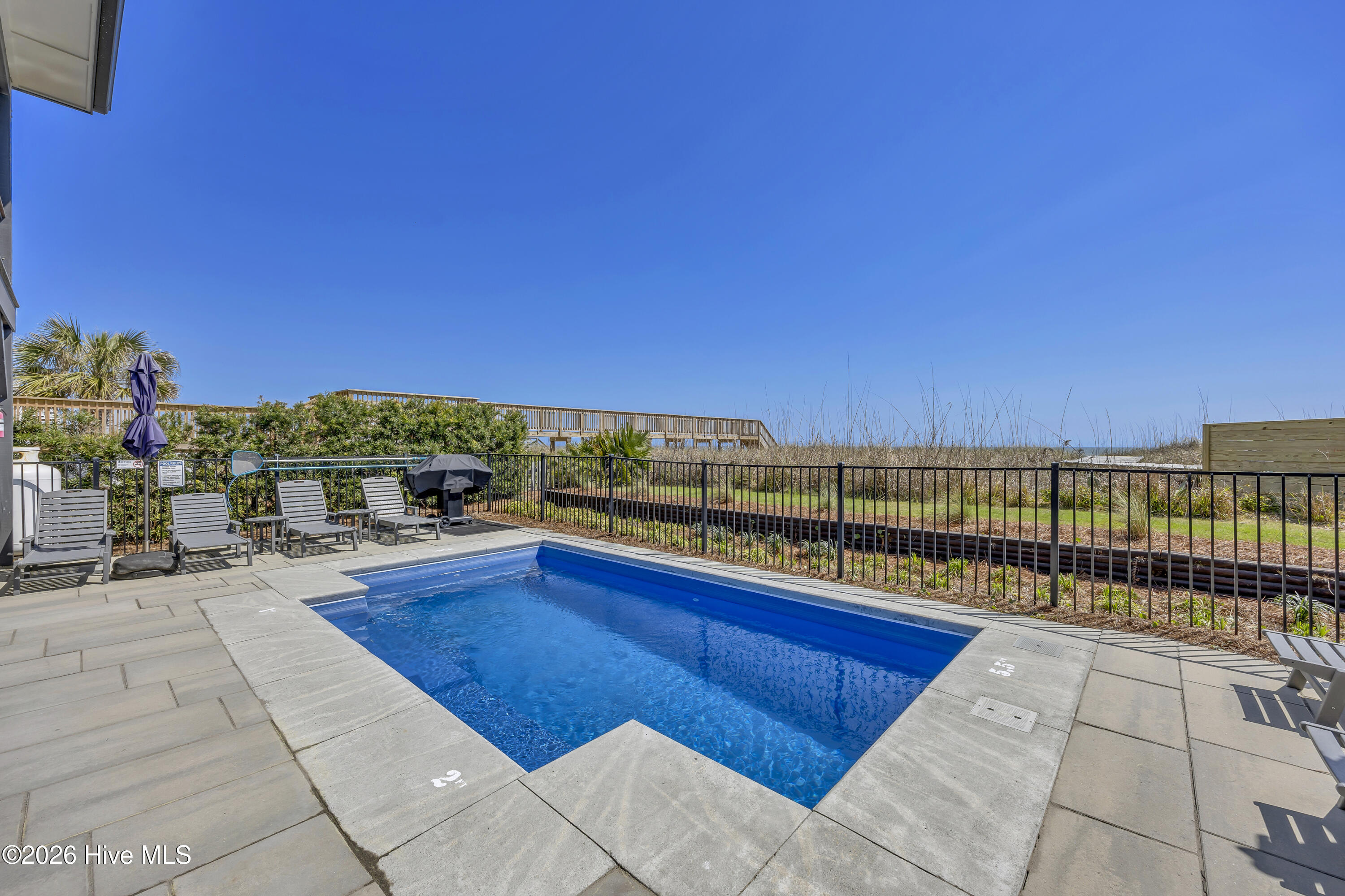 834 Fort Fisher Boulevard N Property Photo 105