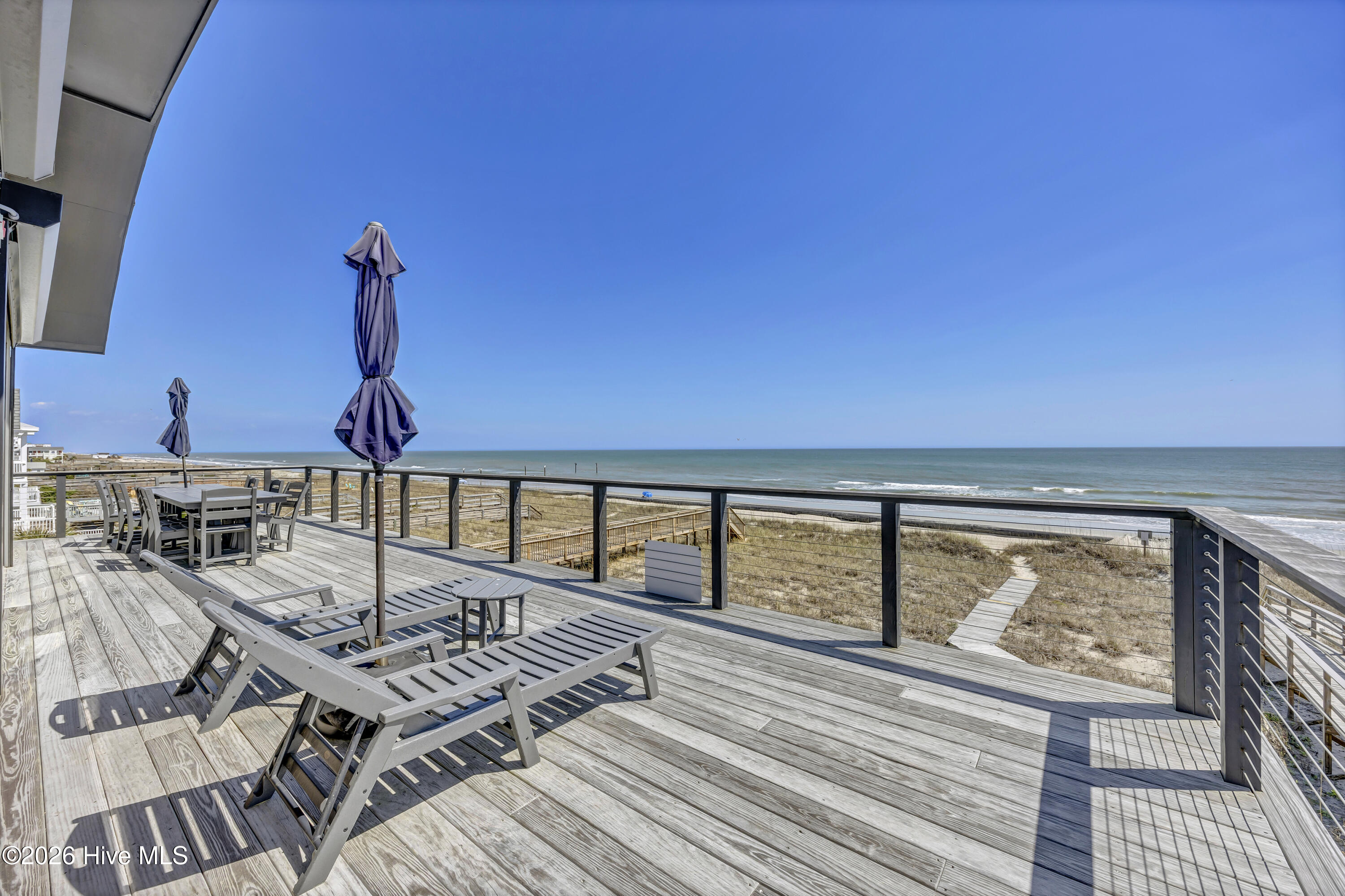 834 Fort Fisher Boulevard N Property Photo 107