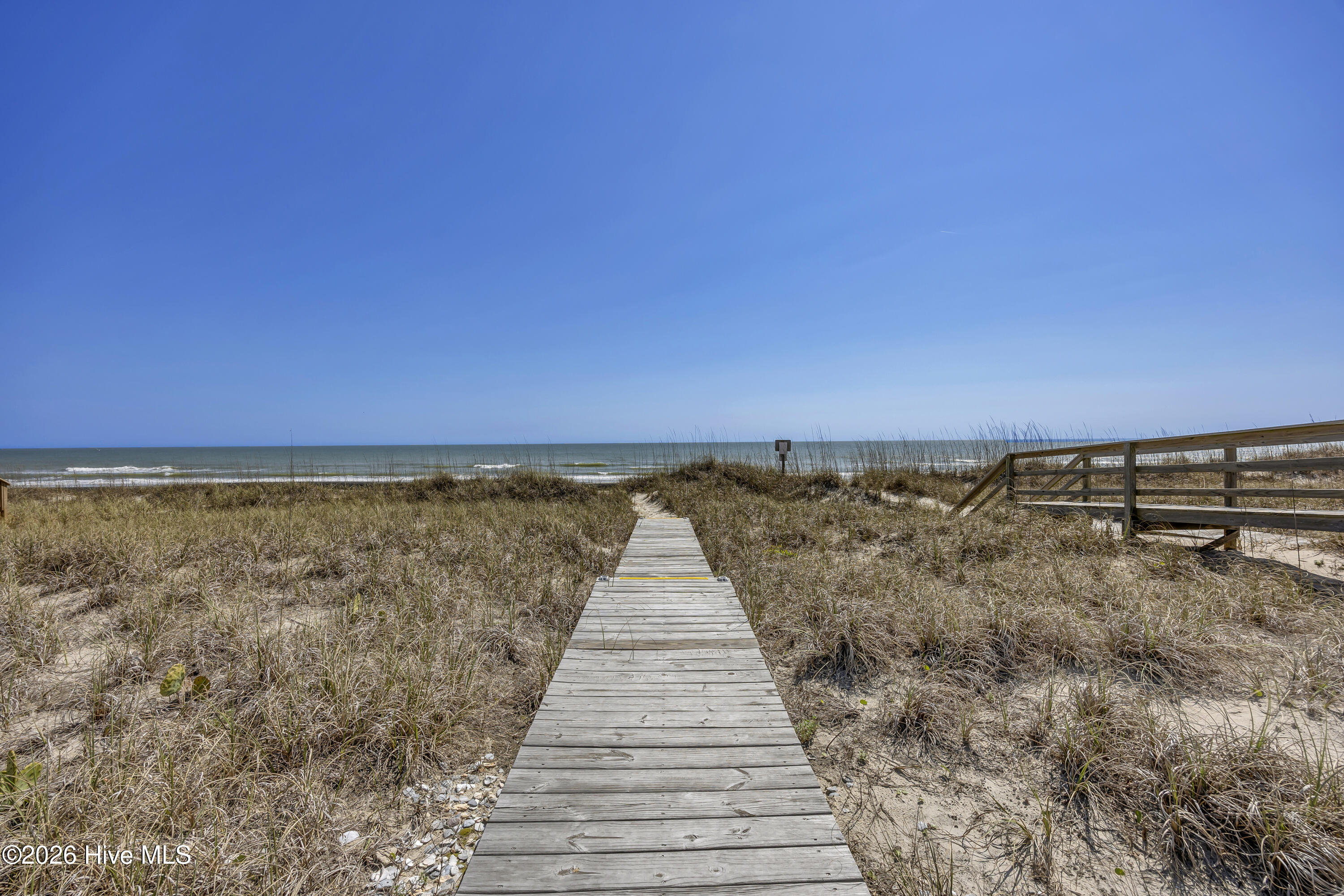 834 Fort Fisher Boulevard N Property Photo 108