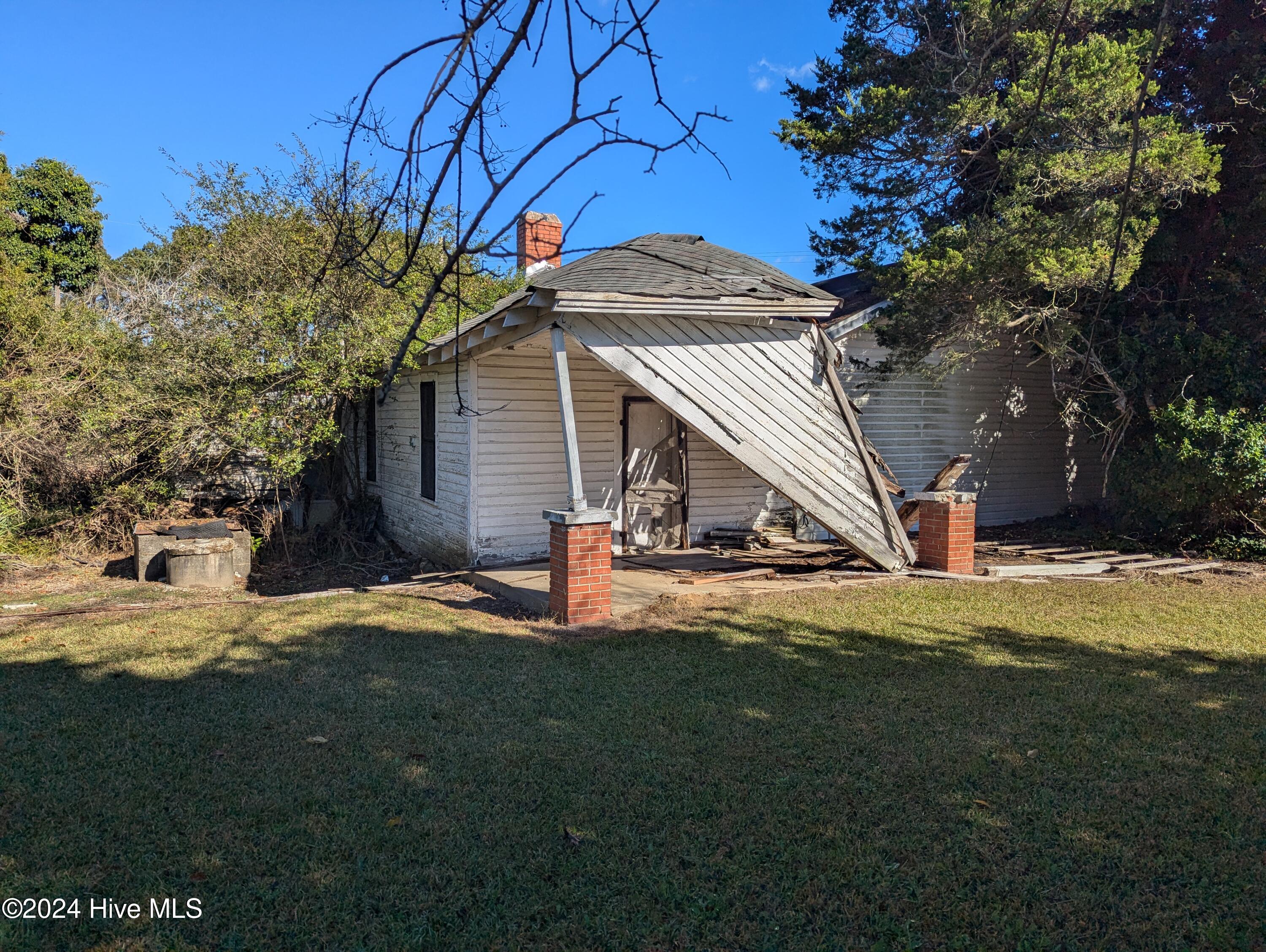 16152 Nc Highway 125 Property Photo 5