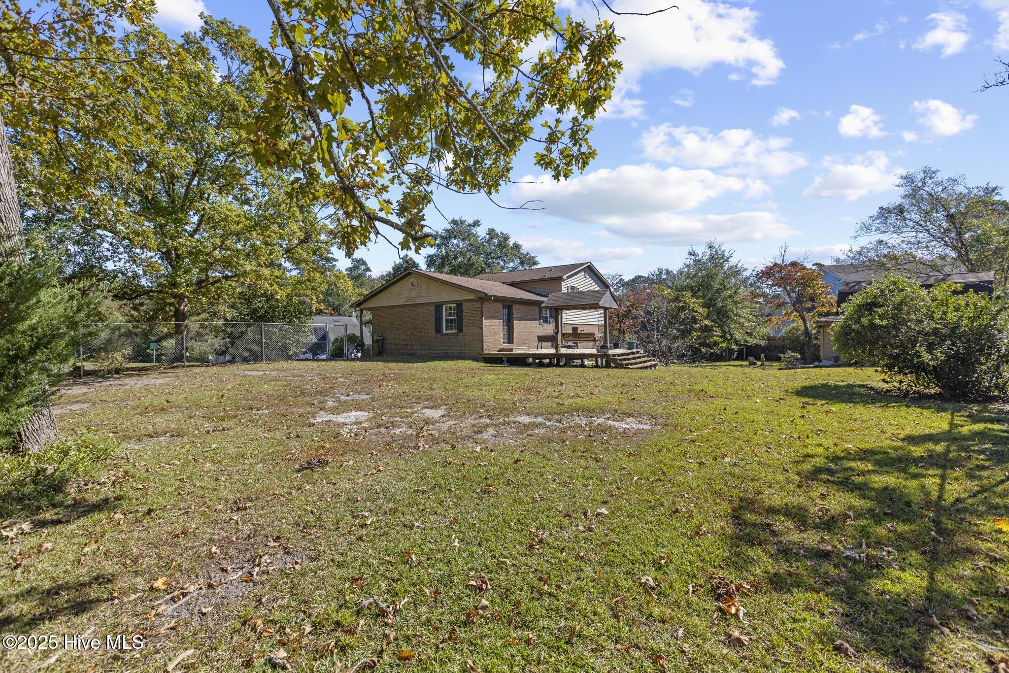 508 University Drive Property Photo 6