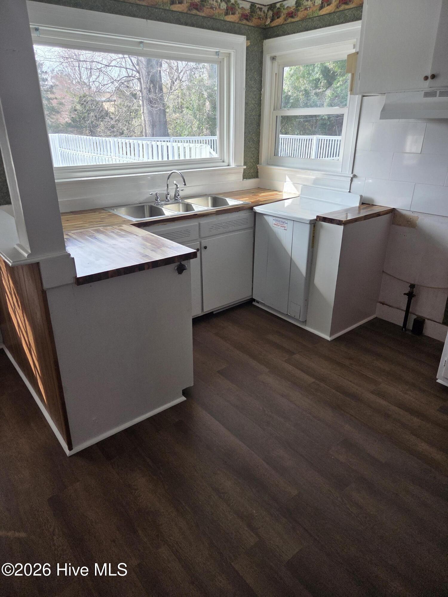 604 Hines Avenue Property Photo 5