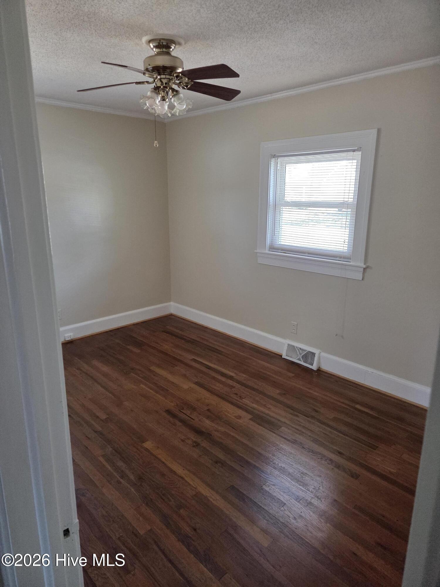 604 Hines Avenue Property Photo 7