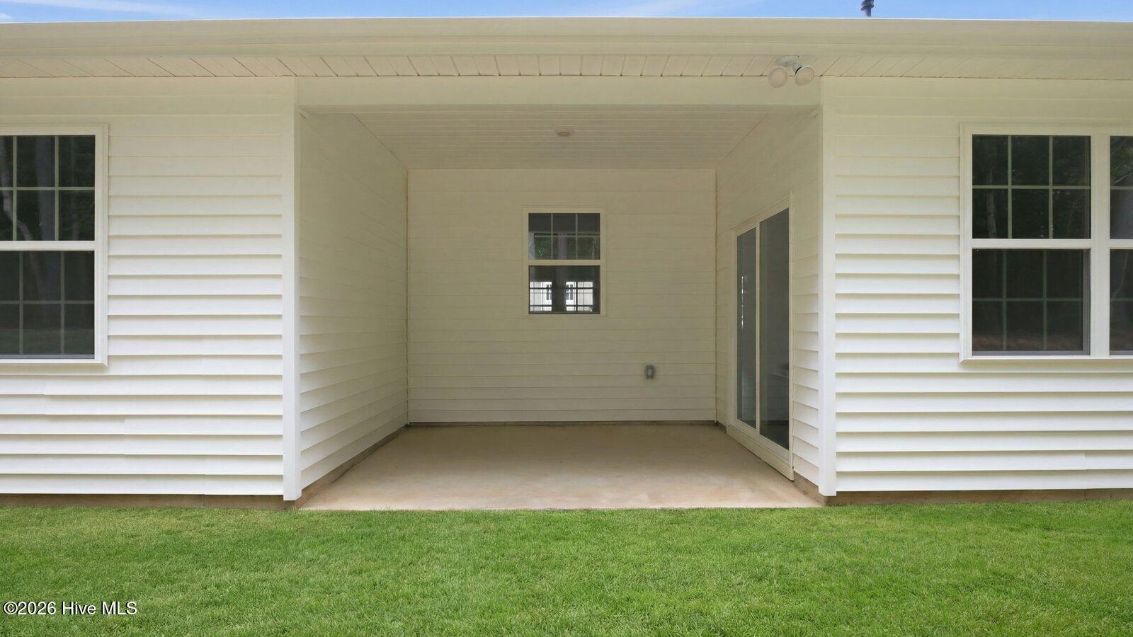 242 Lake Tyler Drive Property Photo 33